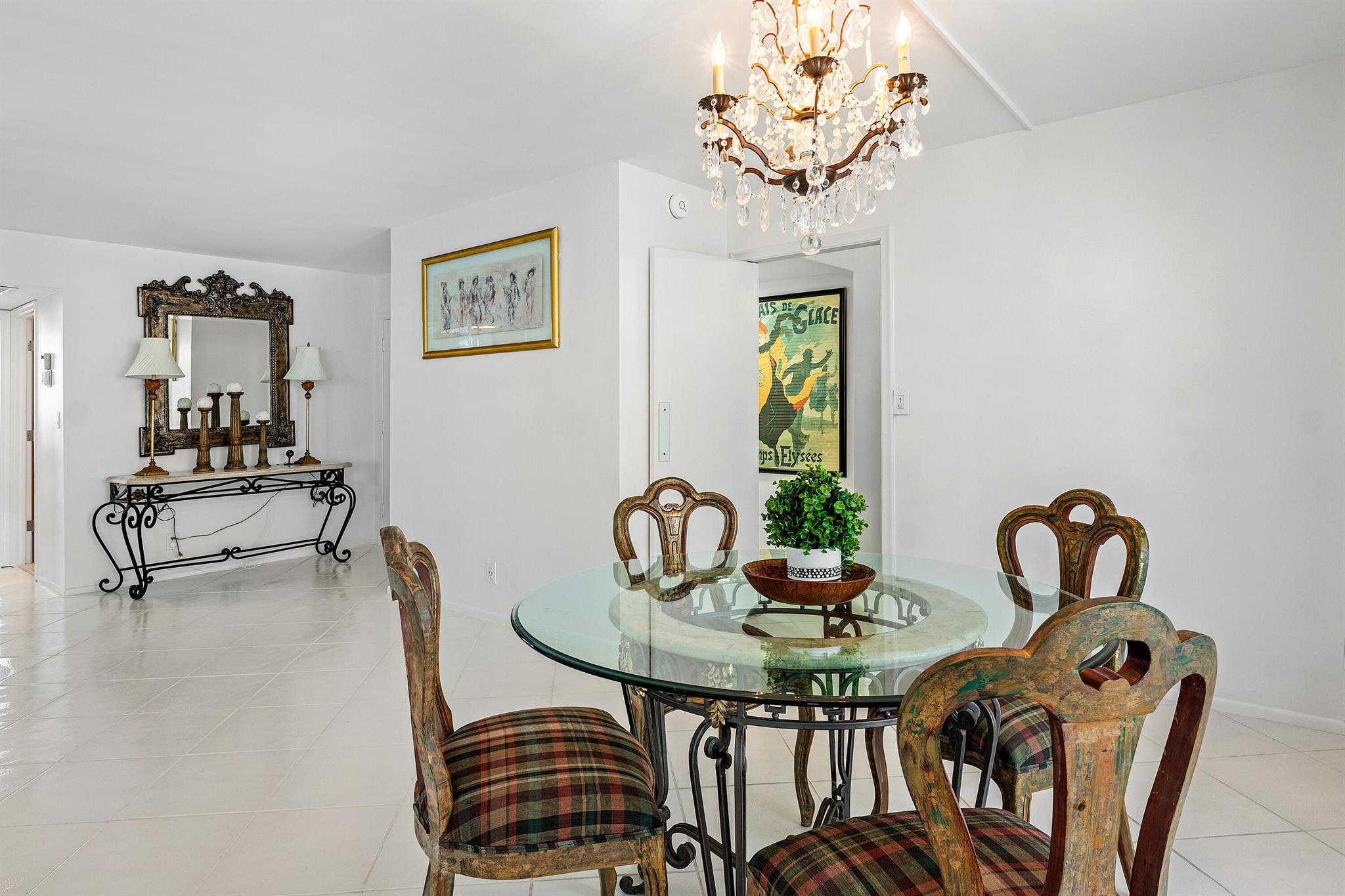 1180 S Ocean Boulevard 7b