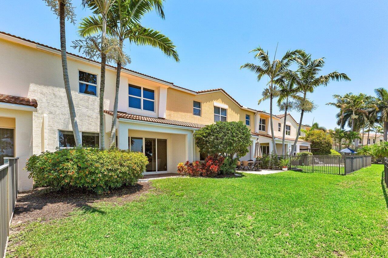 1534 NW 48th Lane