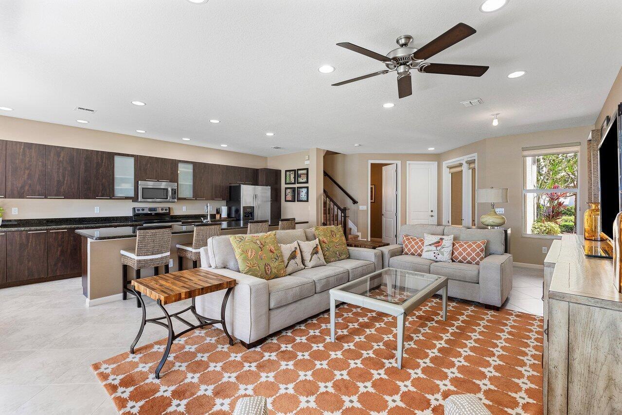 1534 NW 48th Lane