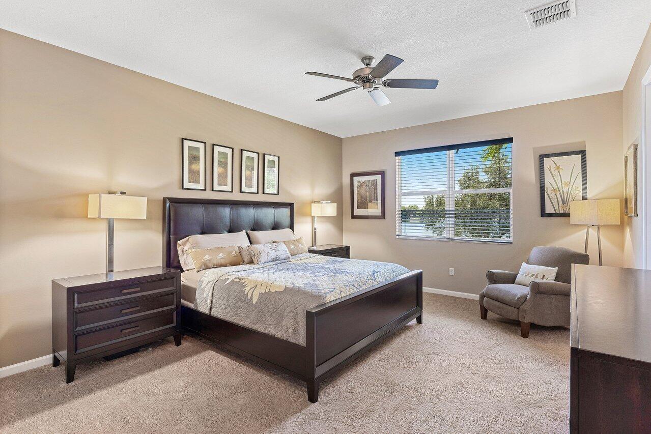 1534 NW 48th Lane