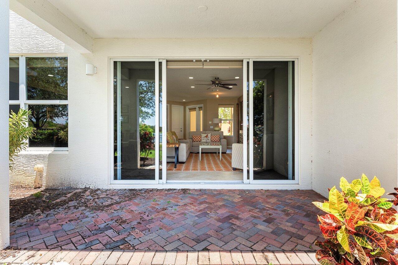 1534 NW 48th Lane