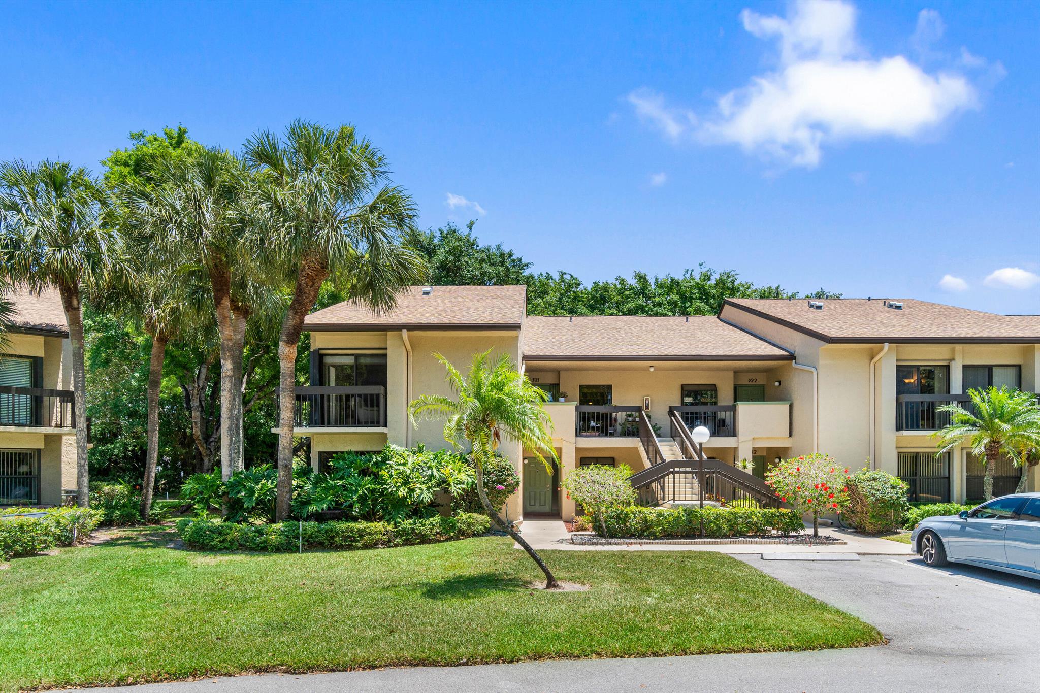 5087 Oak Hill Lane 321