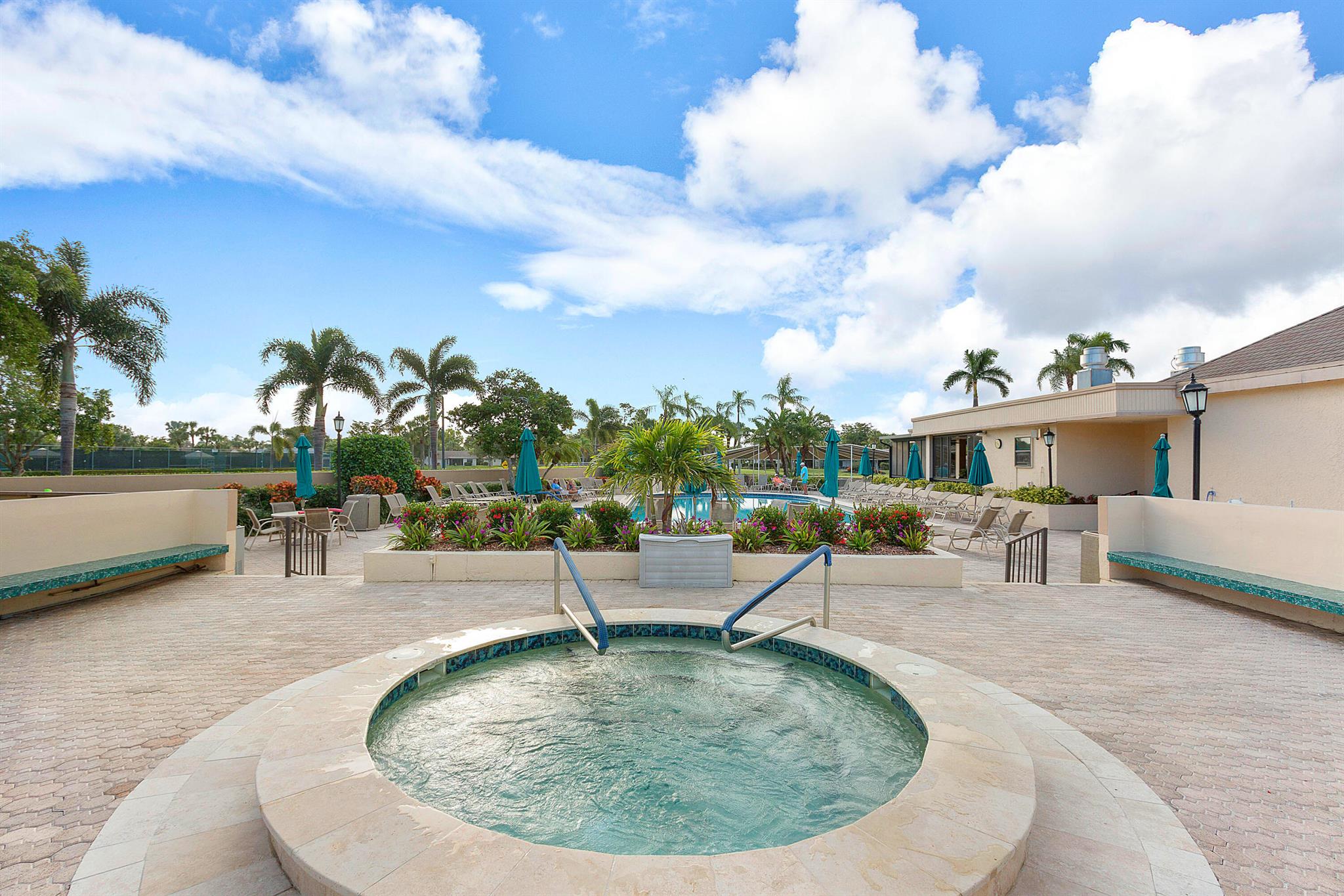 5087 Oak Hill Lane 321