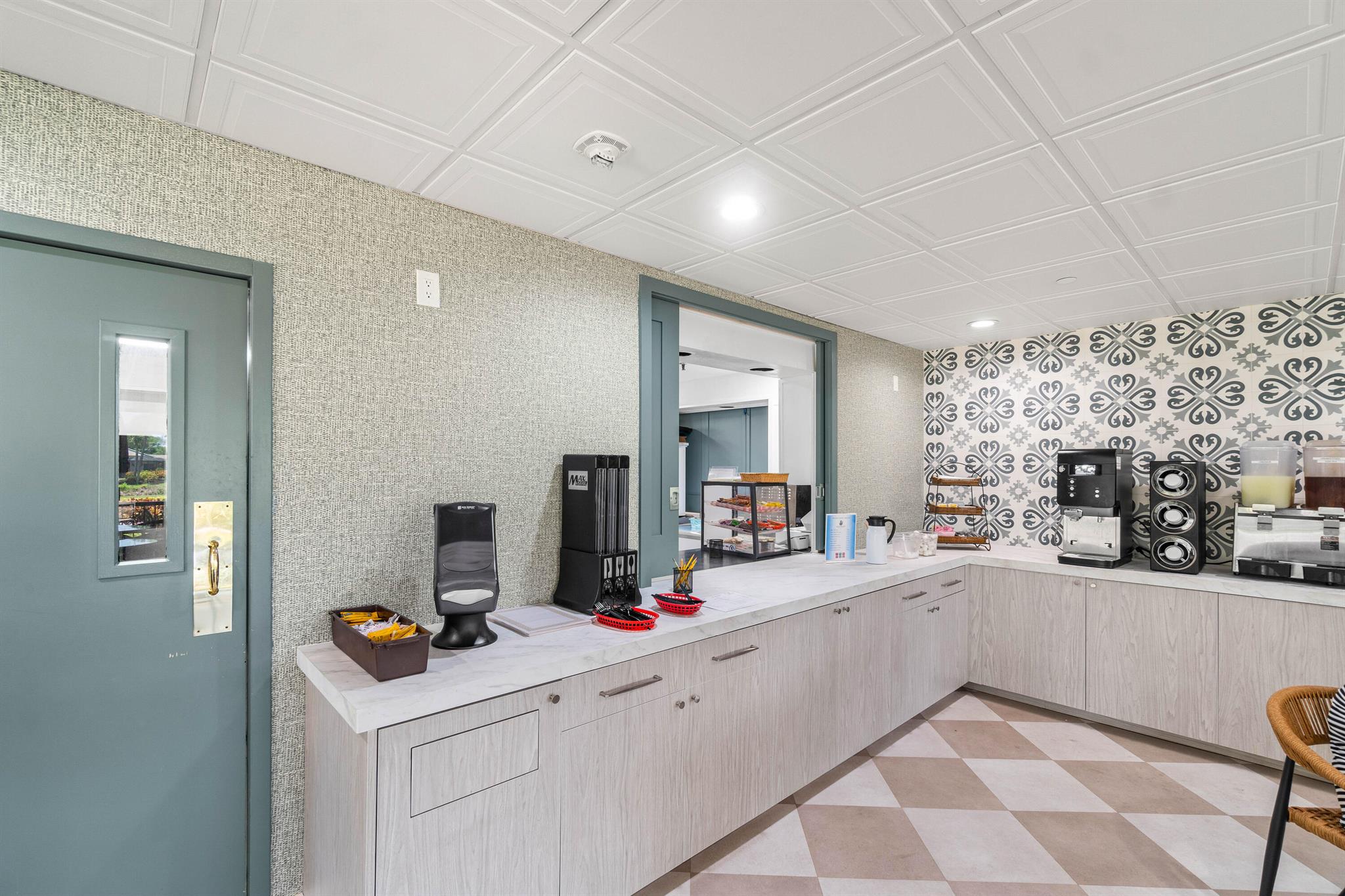 5087 Oak Hill Lane 321