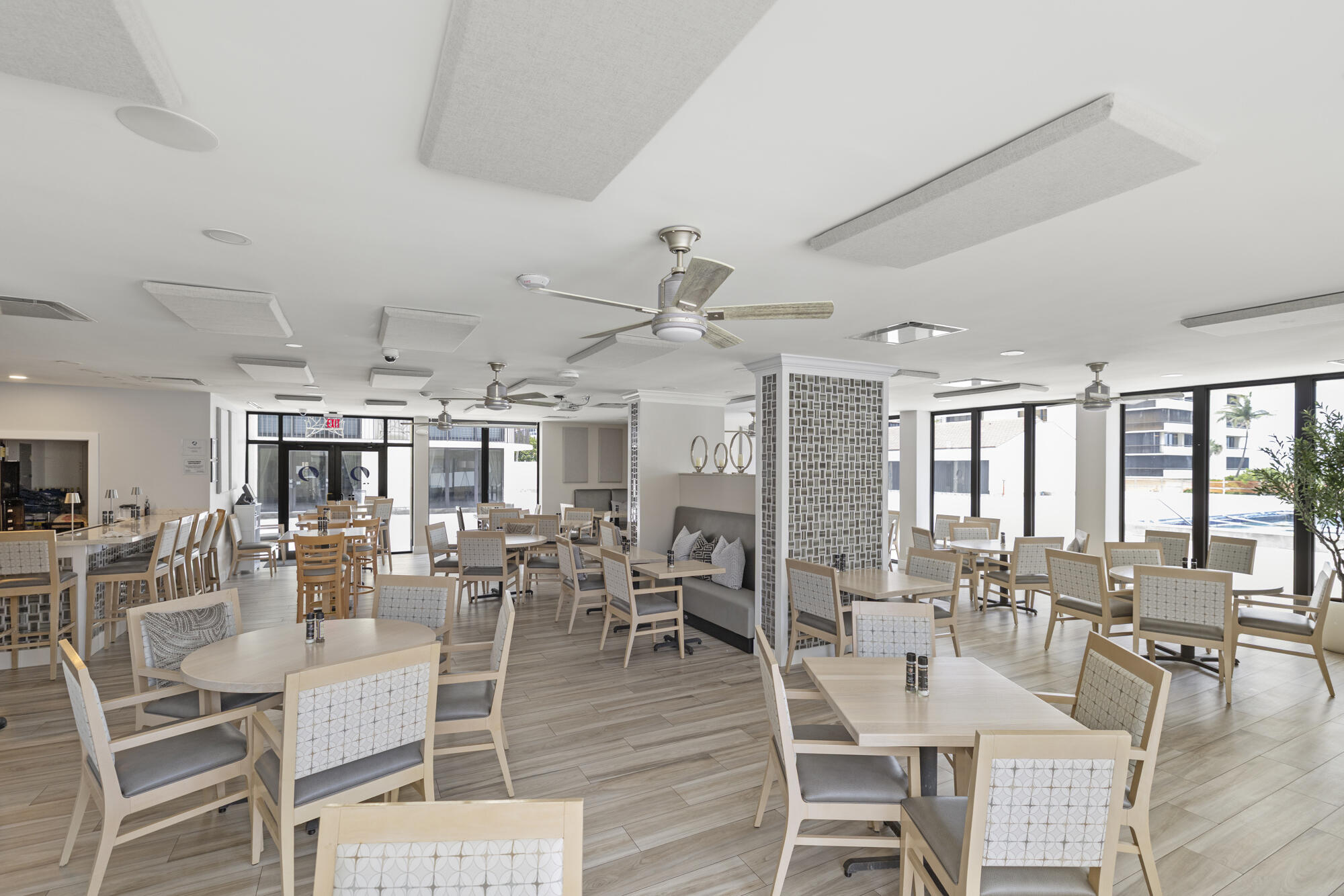 4000 N Ocean Drive 403