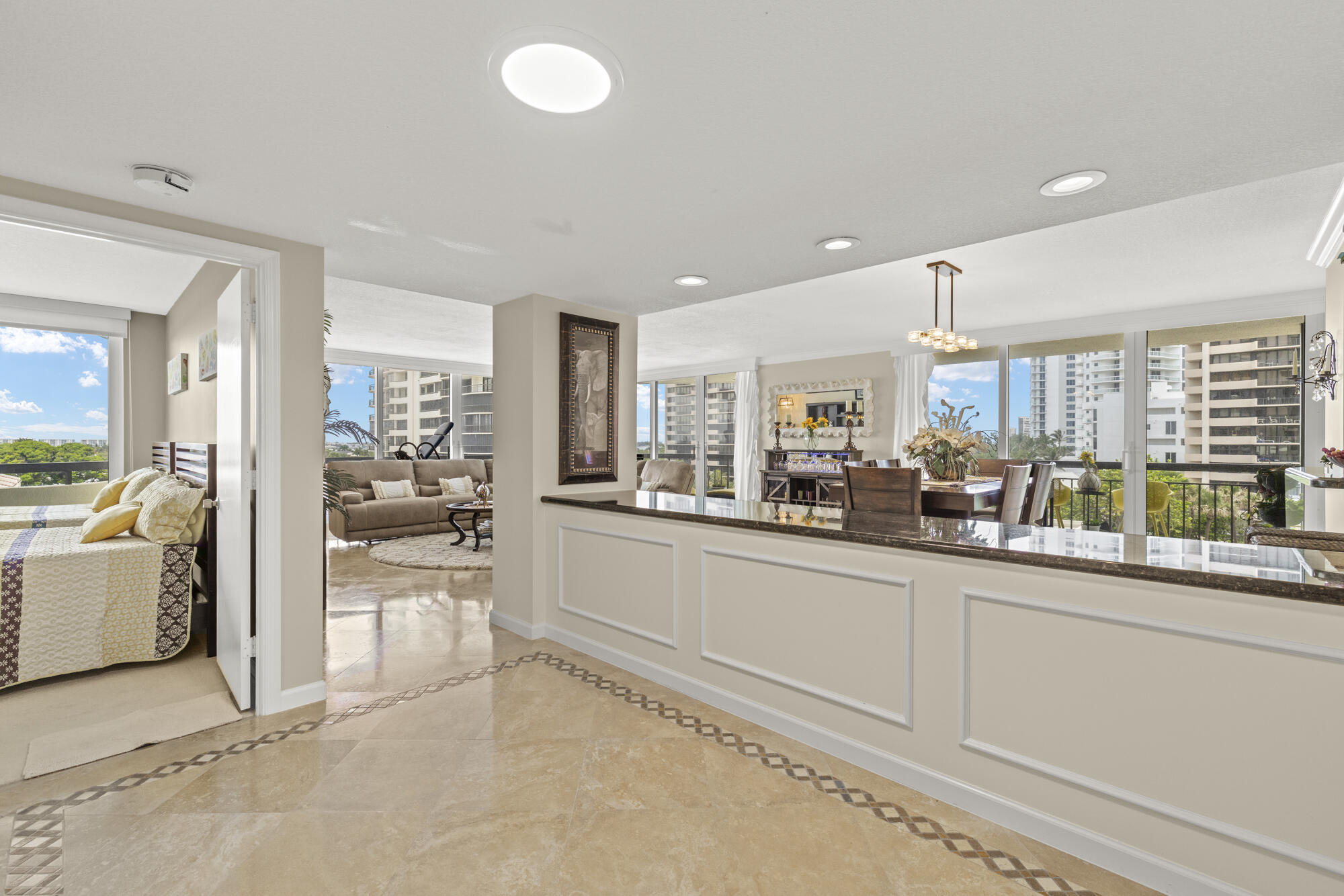 4000 N Ocean Drive 403