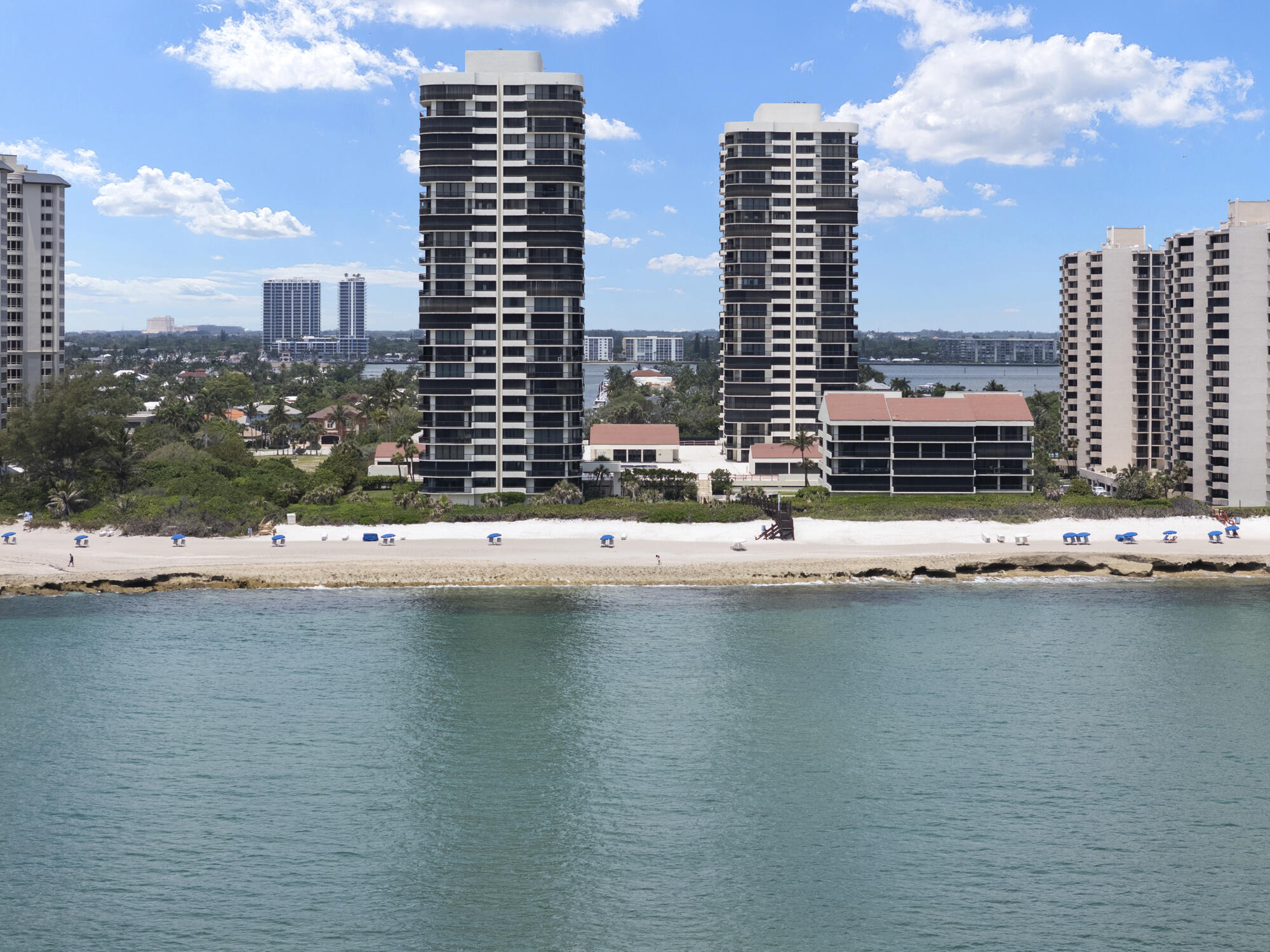 4000 N Ocean Drive 403