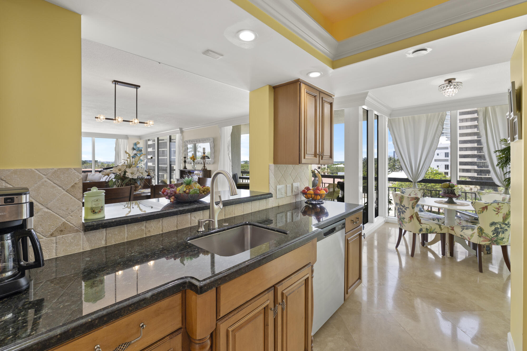 4000 N Ocean Drive 403