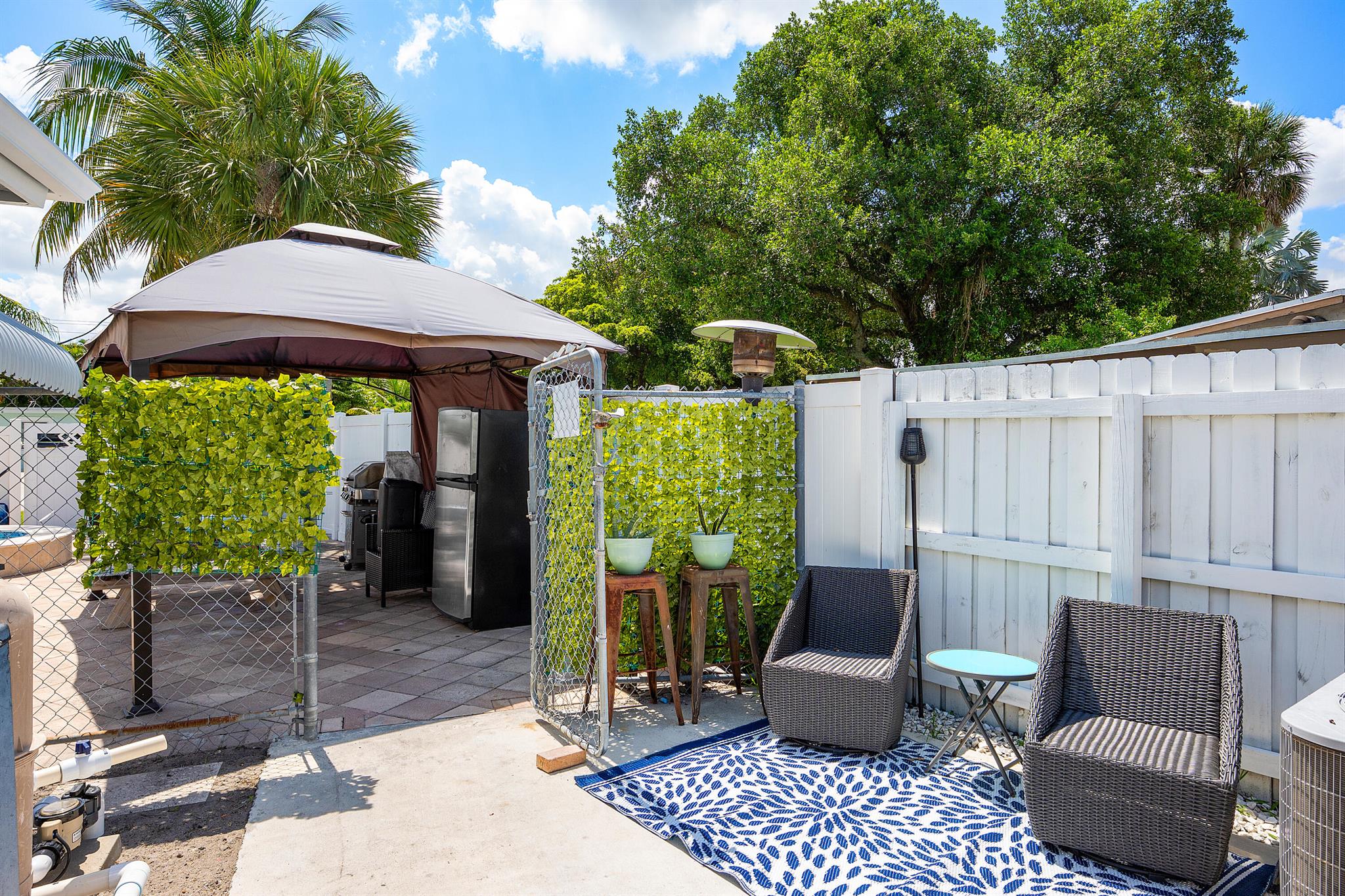 1409 NW 58th Avenue