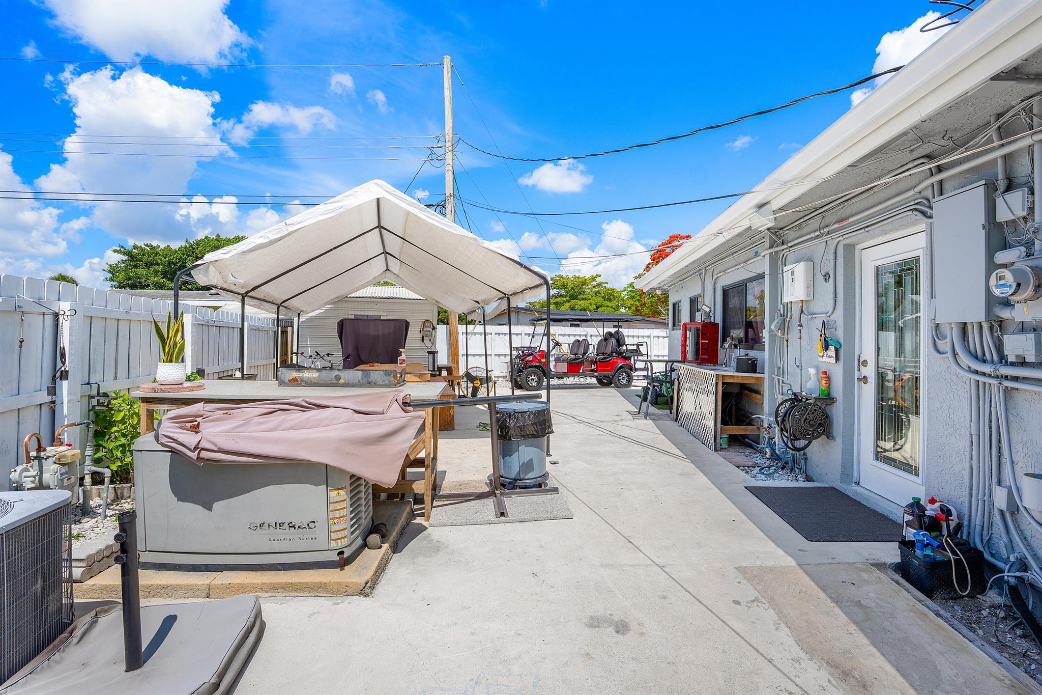 1409 NW 58th Avenue