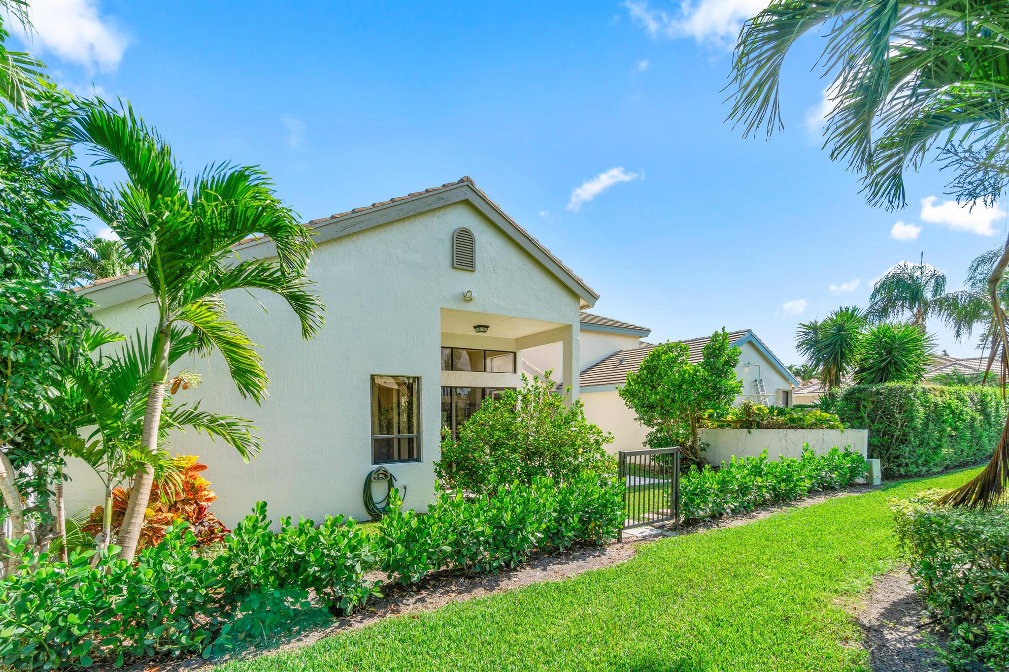 10194 N Lexington Circle