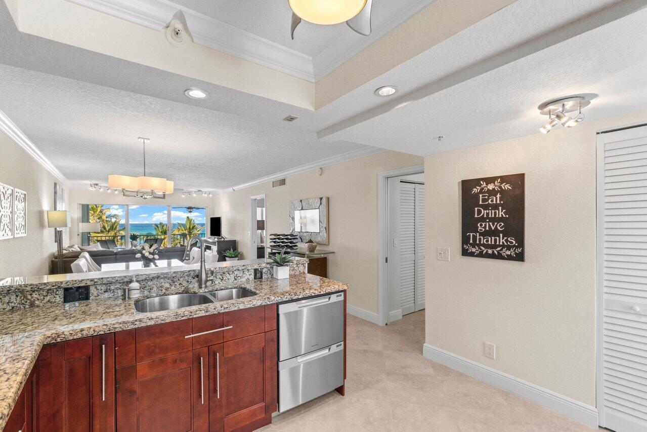 3101 S Ocean 402 Boulevard 402