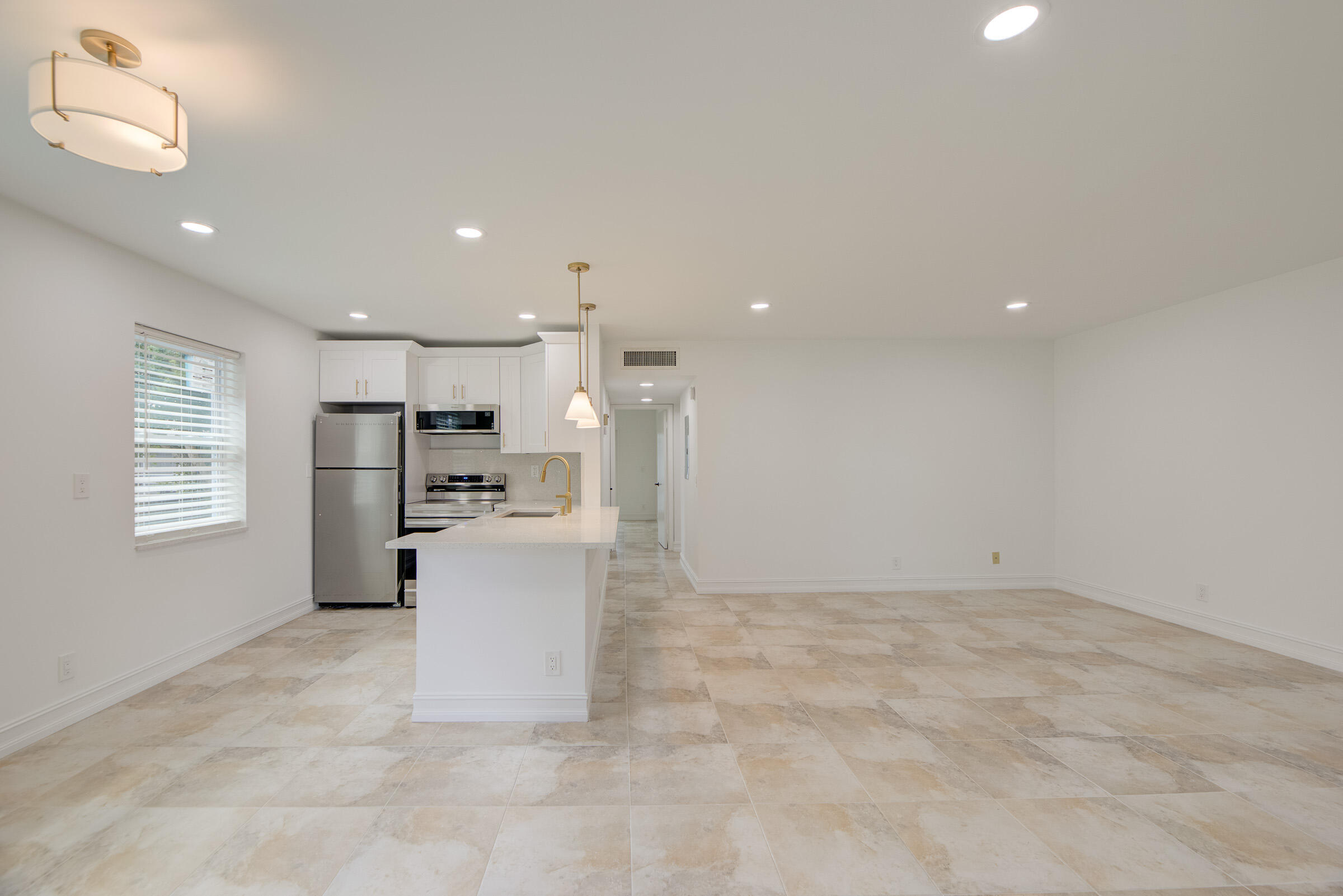 372 Piedmont H