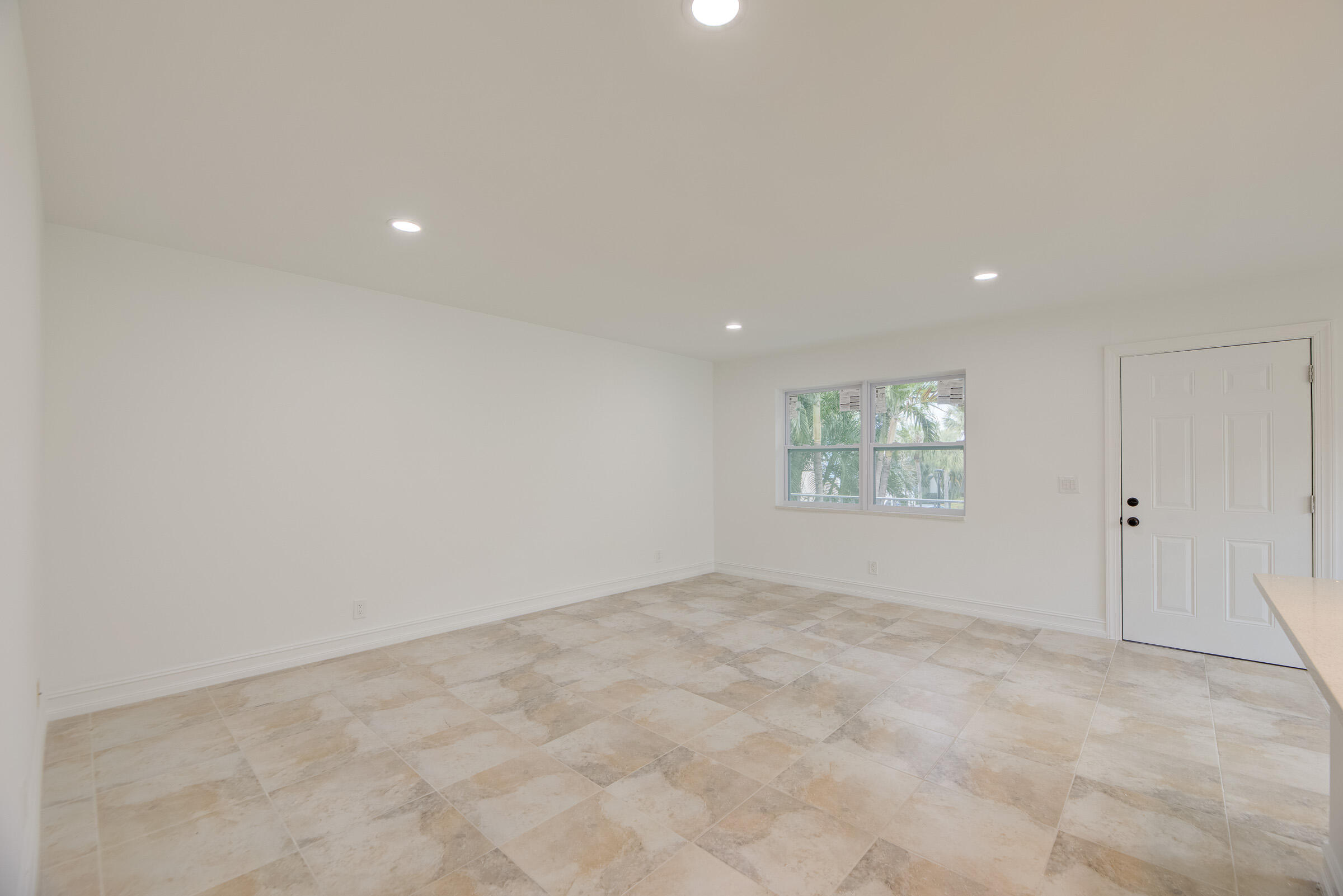 372 Piedmont H