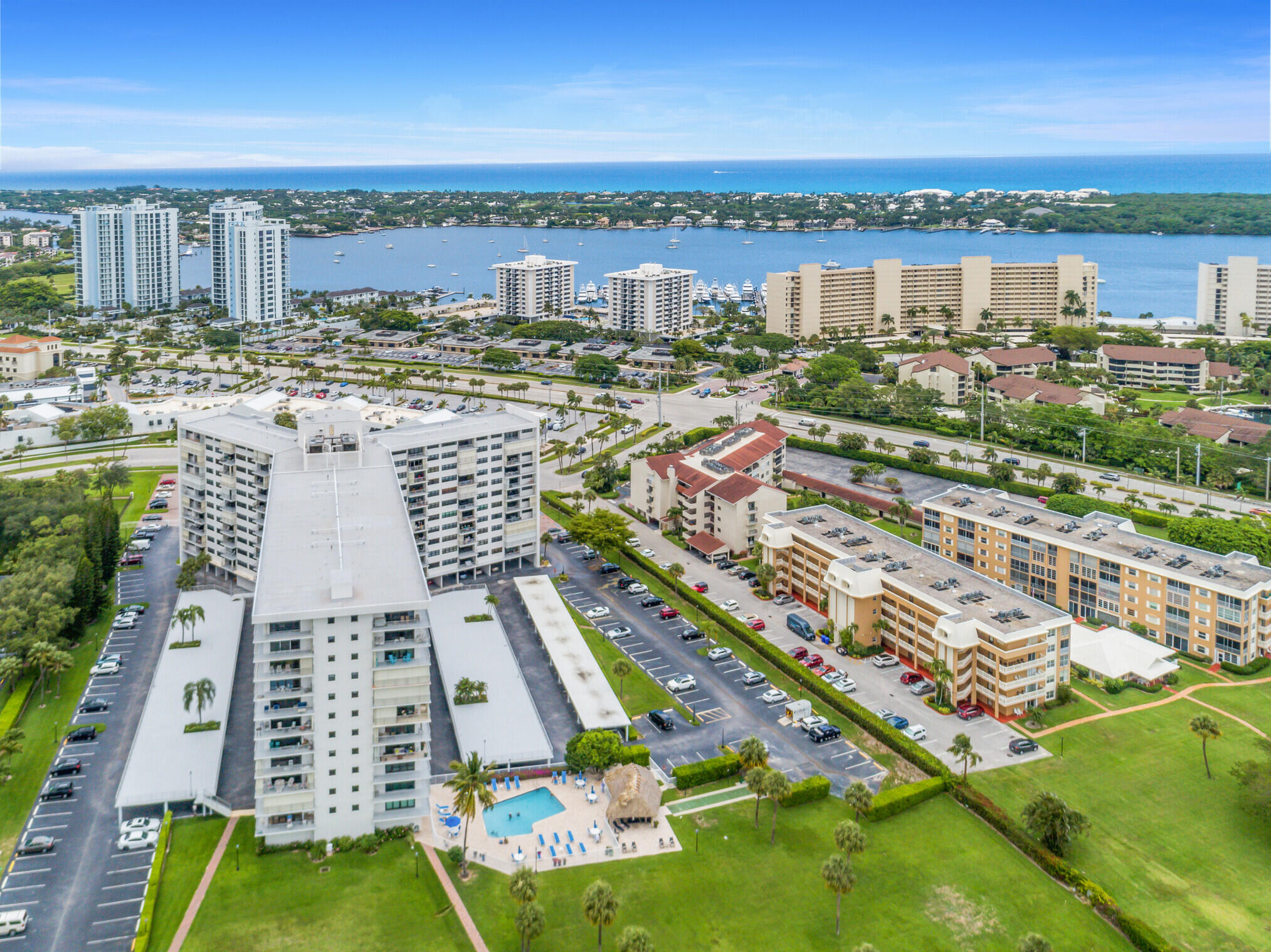 336 Golfview Road 1009