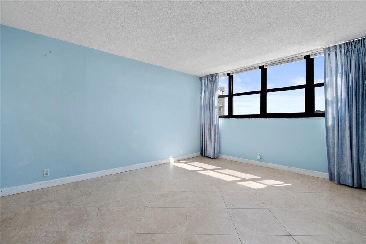 336 Golfview Road 1009