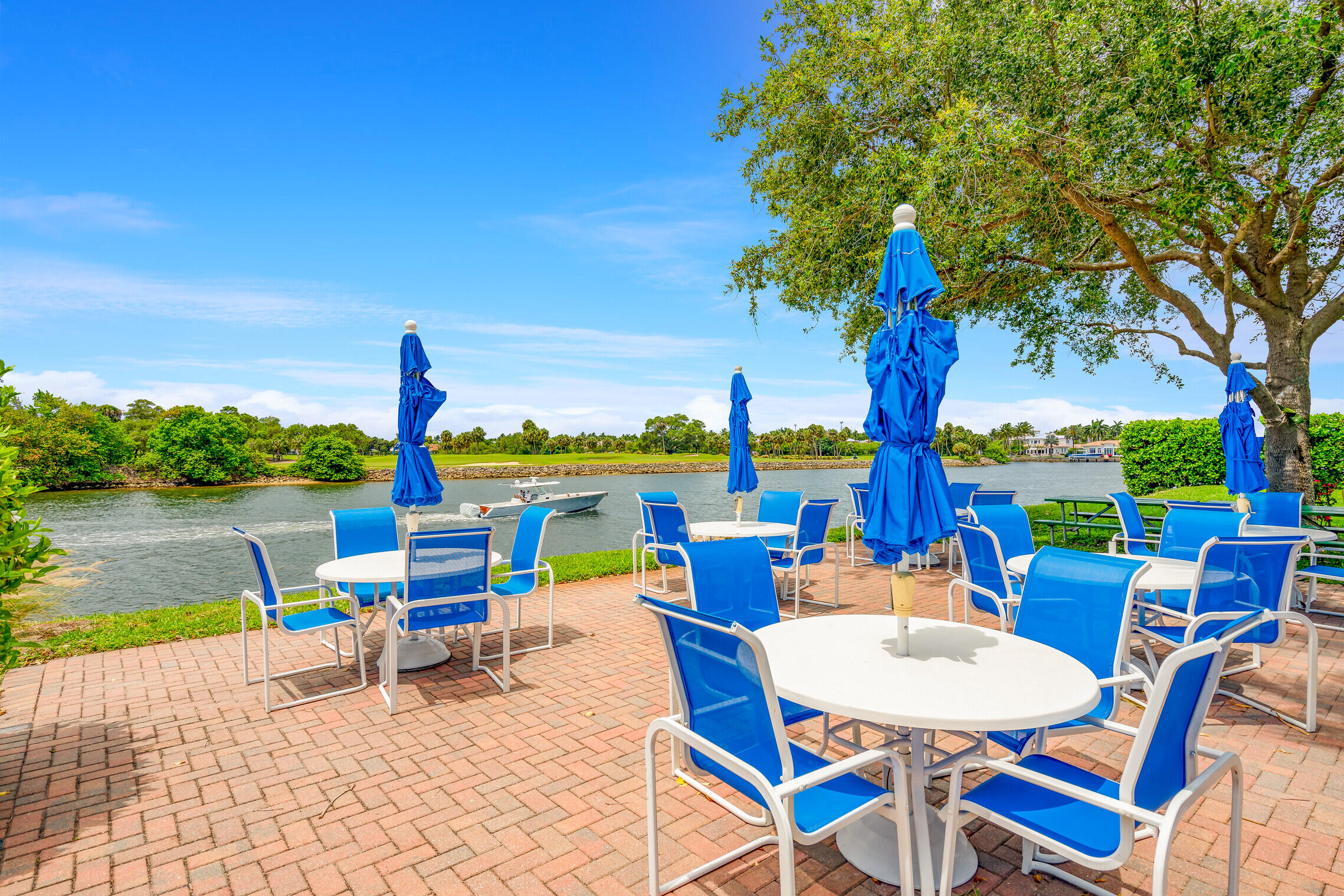 336 Golfview Road 1009