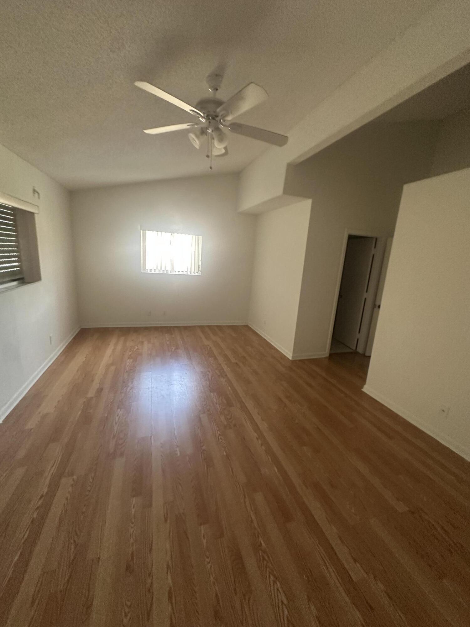 65 Maplecrest Circle