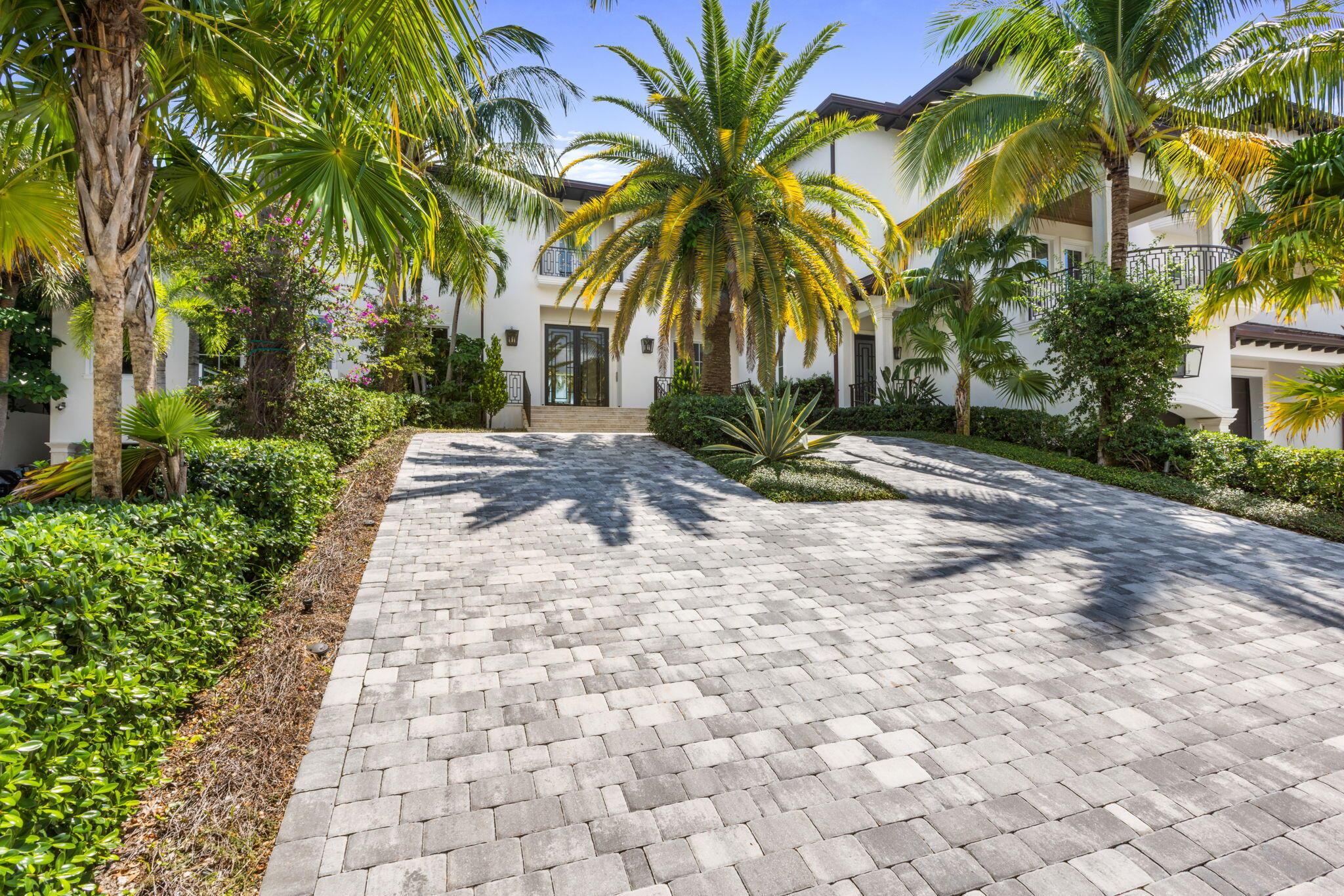 526 N Ocean Boulevard