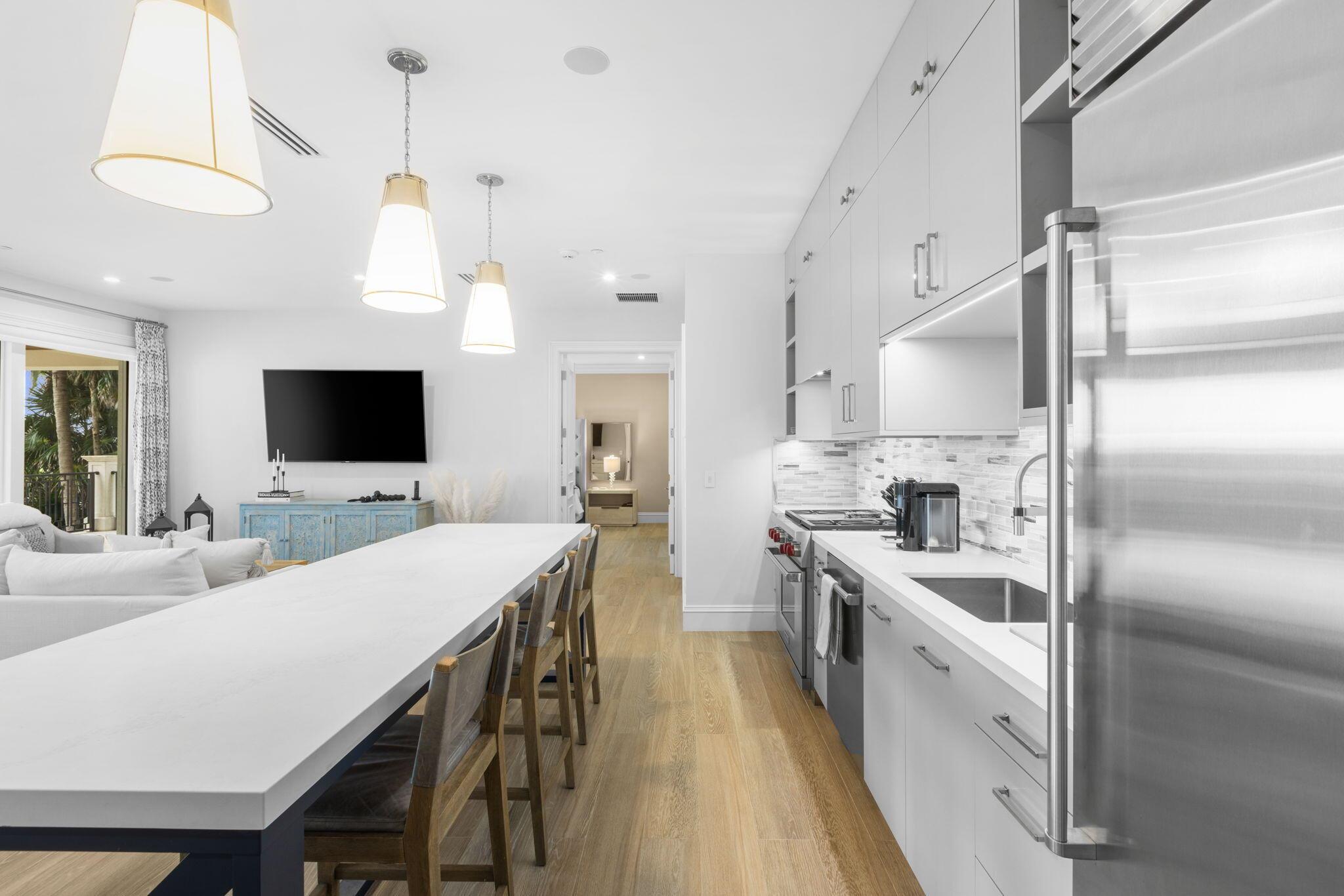 526 N Ocean Boulevard