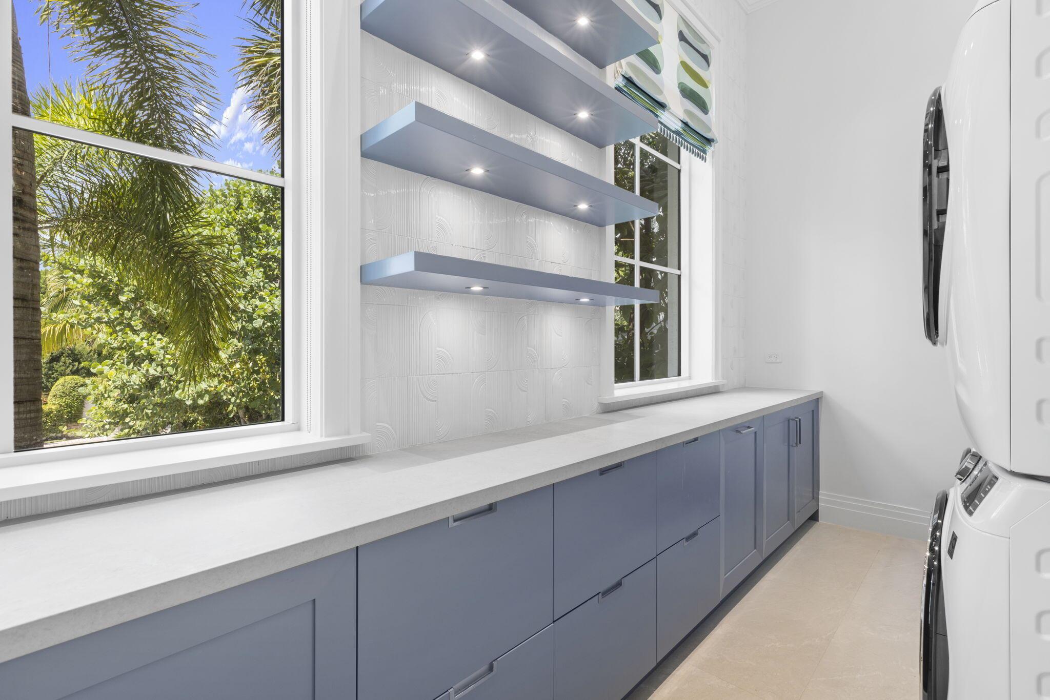 526 N Ocean Boulevard