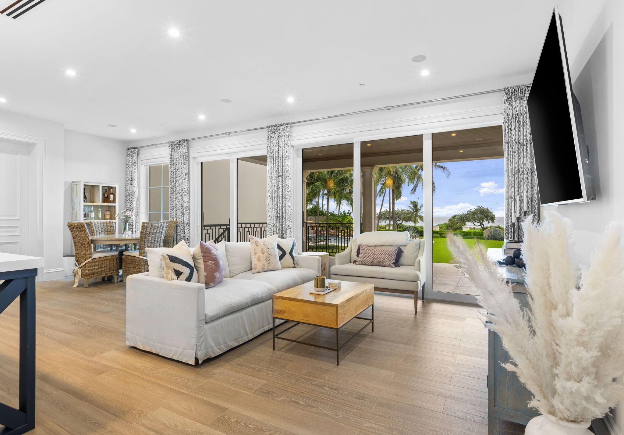 526 N Ocean Boulevard