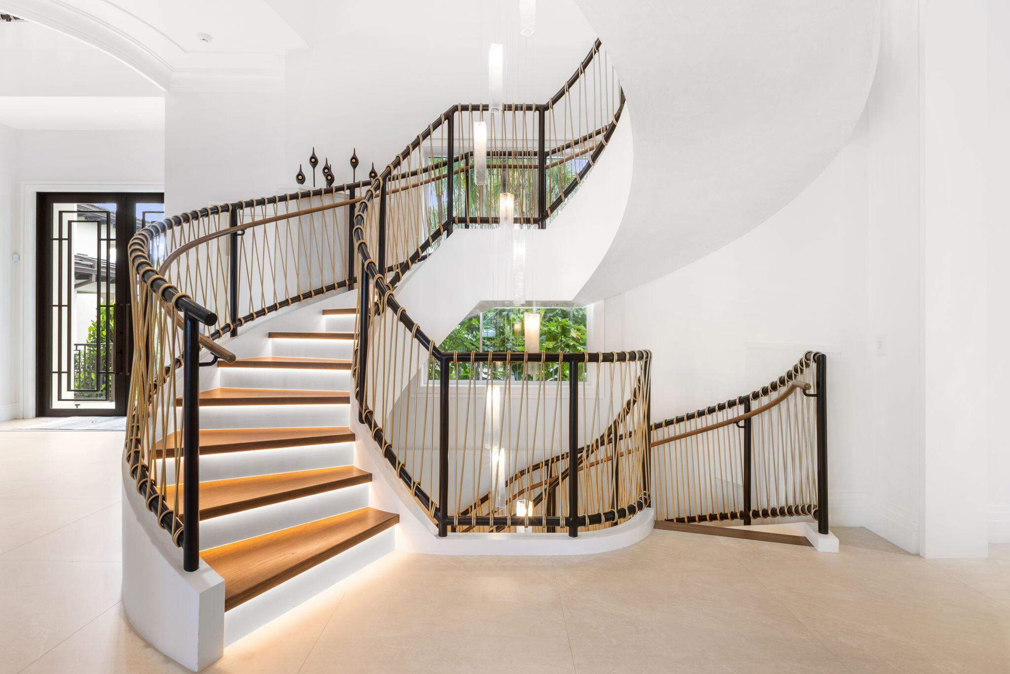 526 N Ocean Boulevard