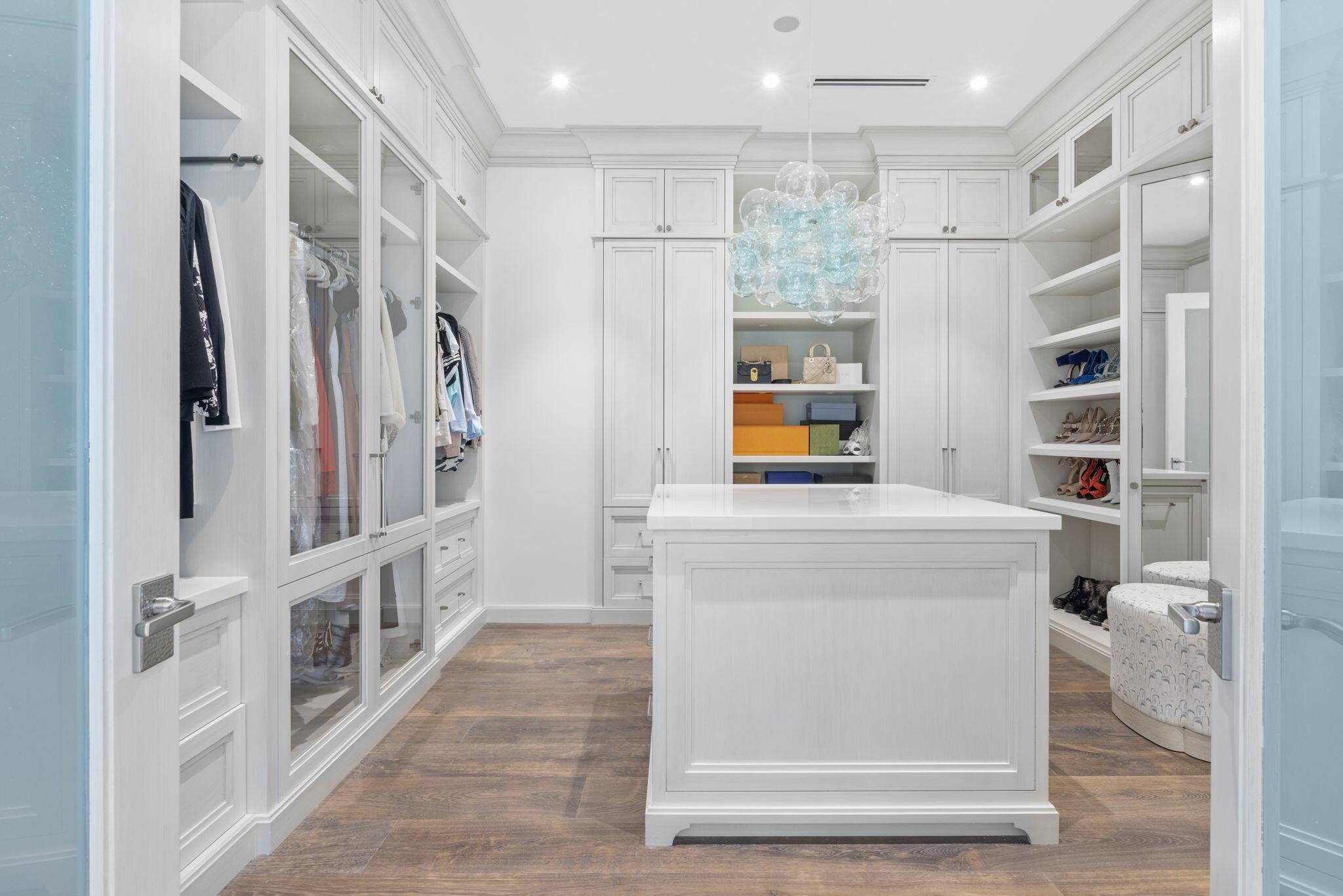 526 N Ocean Boulevard