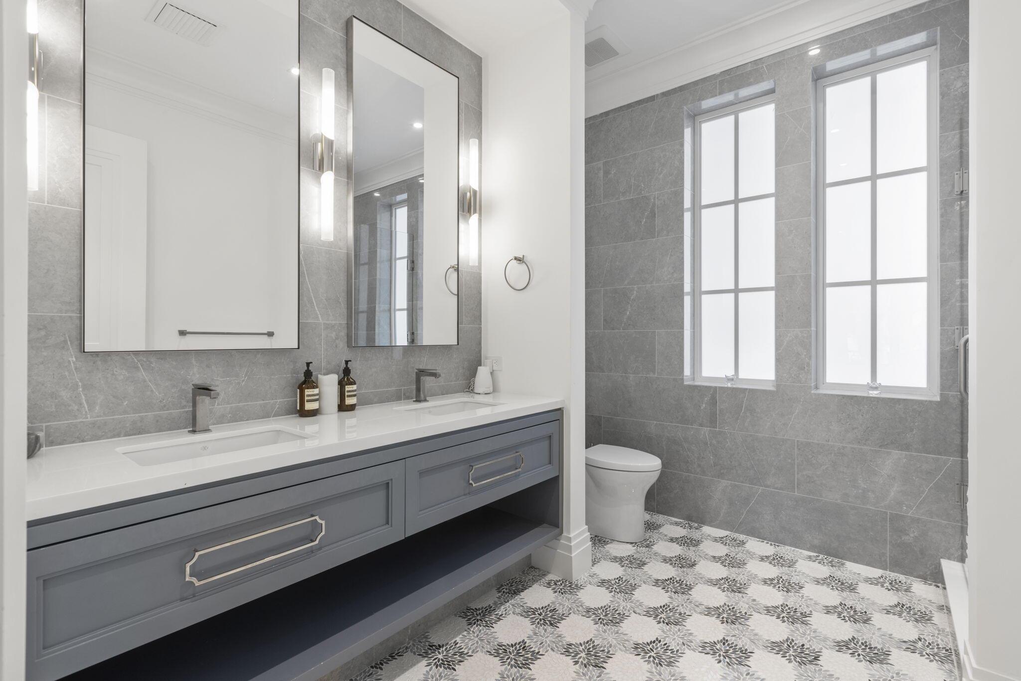 526 N Ocean Boulevard