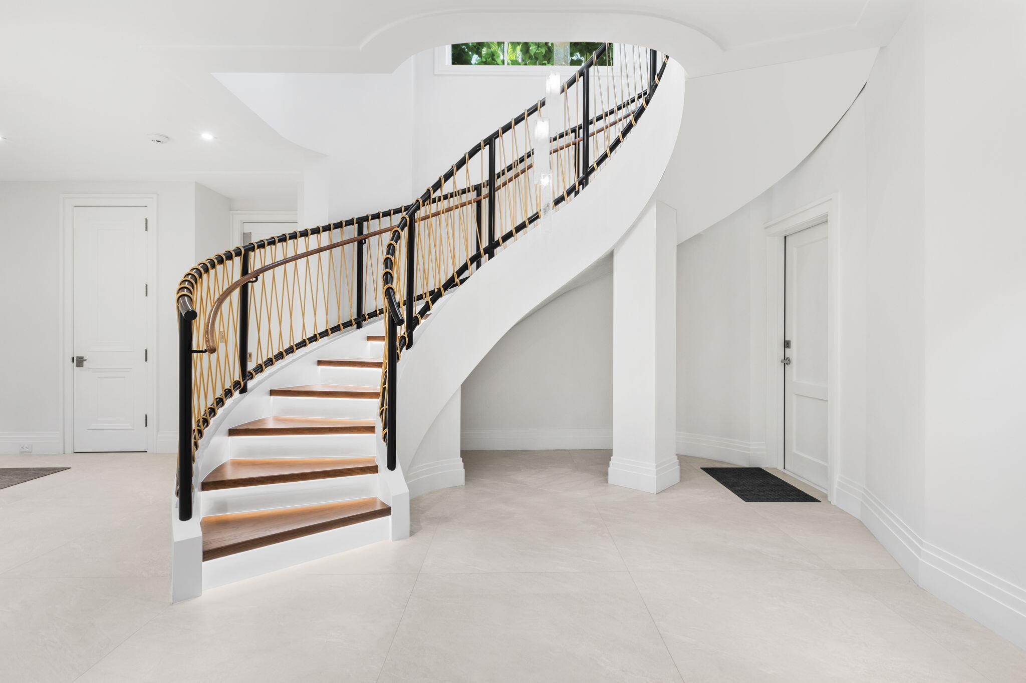 526 N Ocean Boulevard