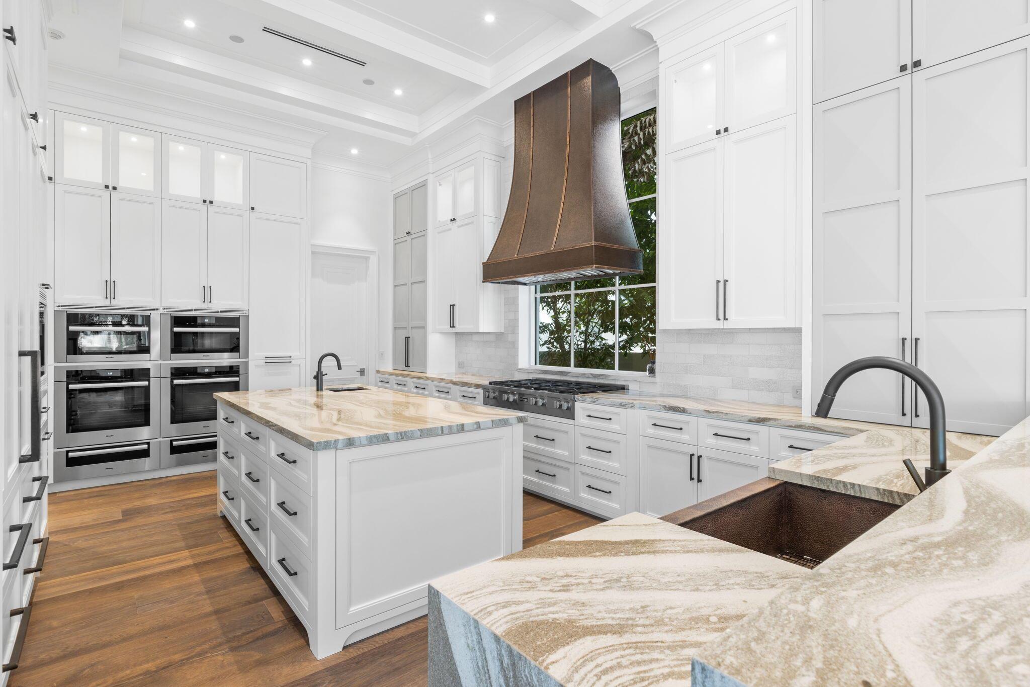 526 N Ocean Boulevard