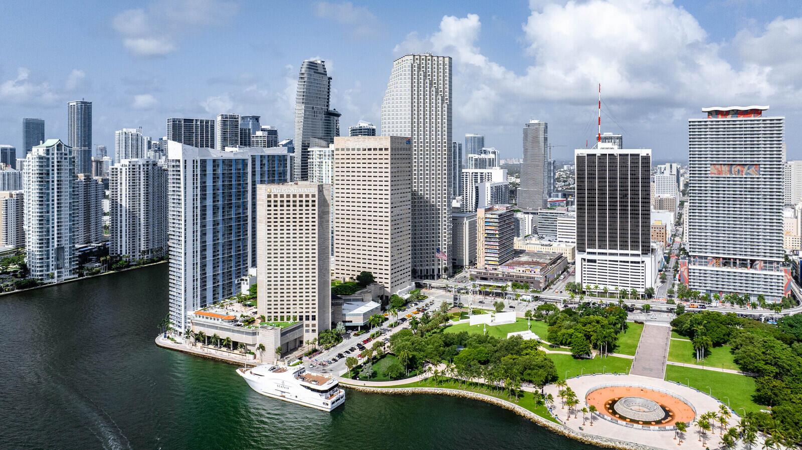 300 Biscayne Blvd Way 1907w