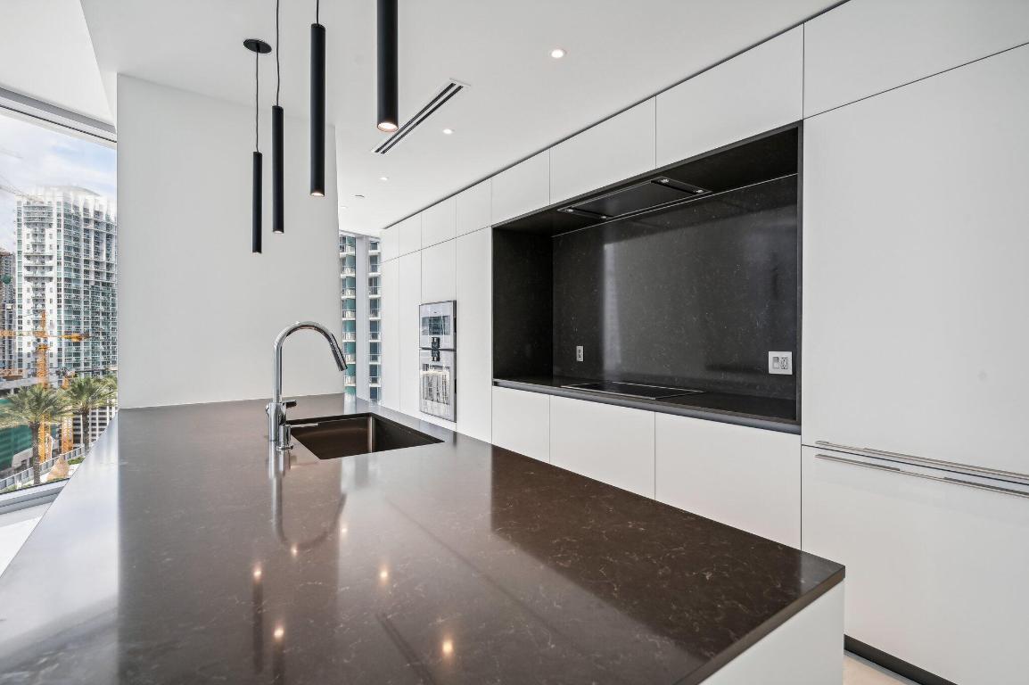 300 Biscayne Blvd Way 1907w