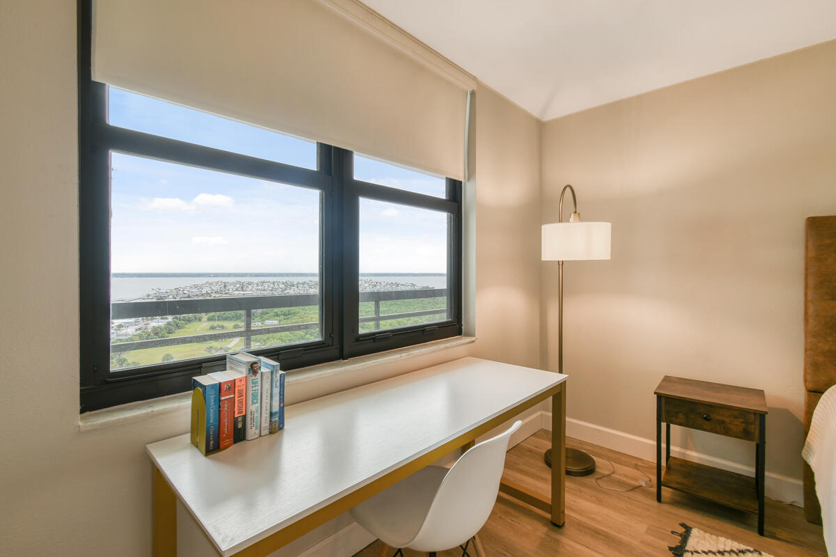 9650 S Ocean Drive 1604