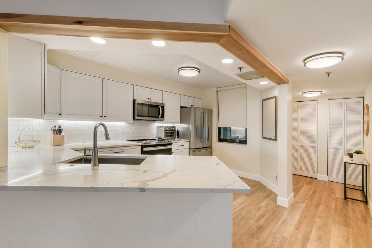 9650 S Ocean Drive 1604