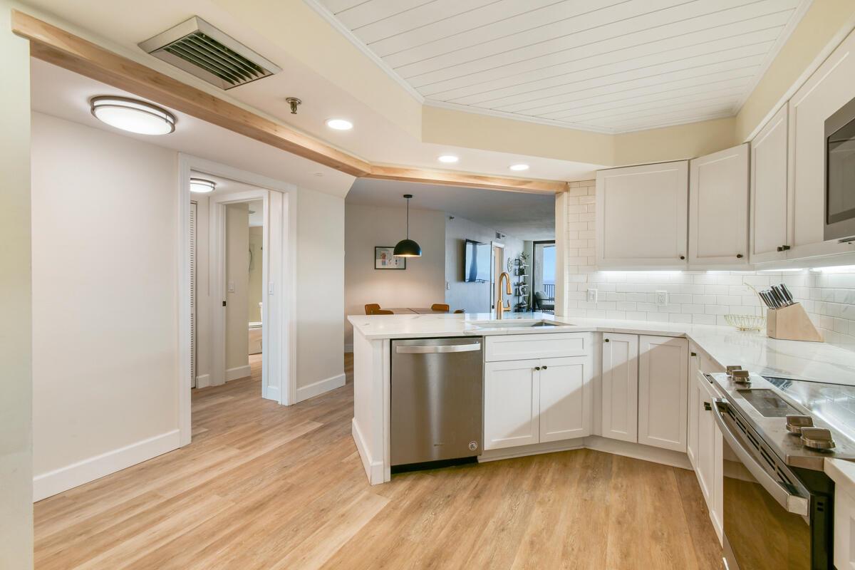 9650 S Ocean Drive 1604