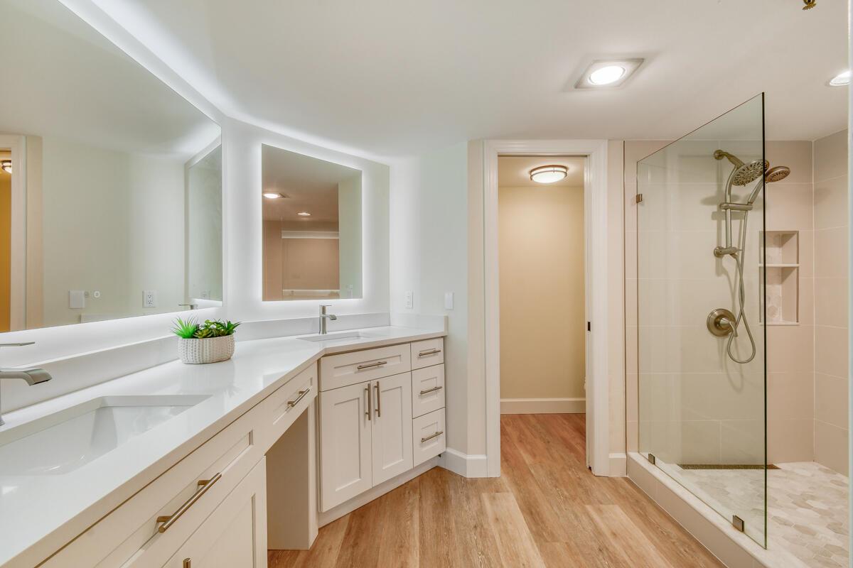 9650 S Ocean Drive 1604