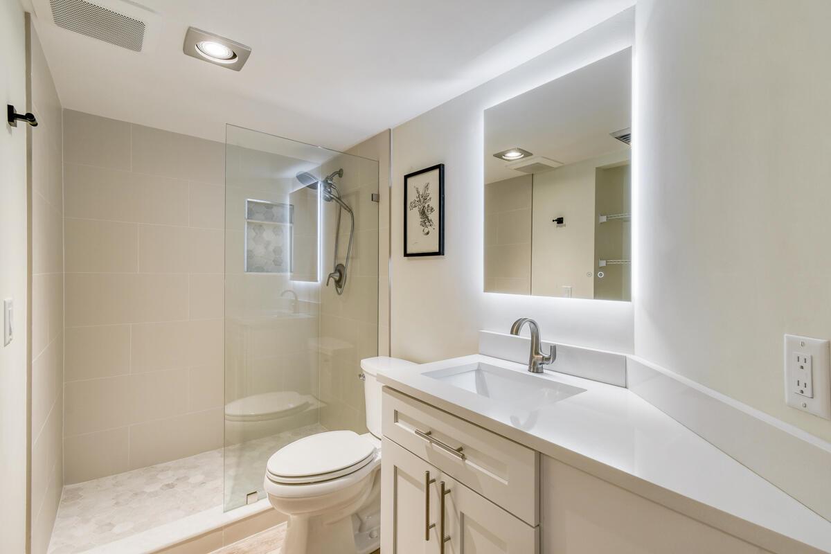 9650 S Ocean Drive 1604