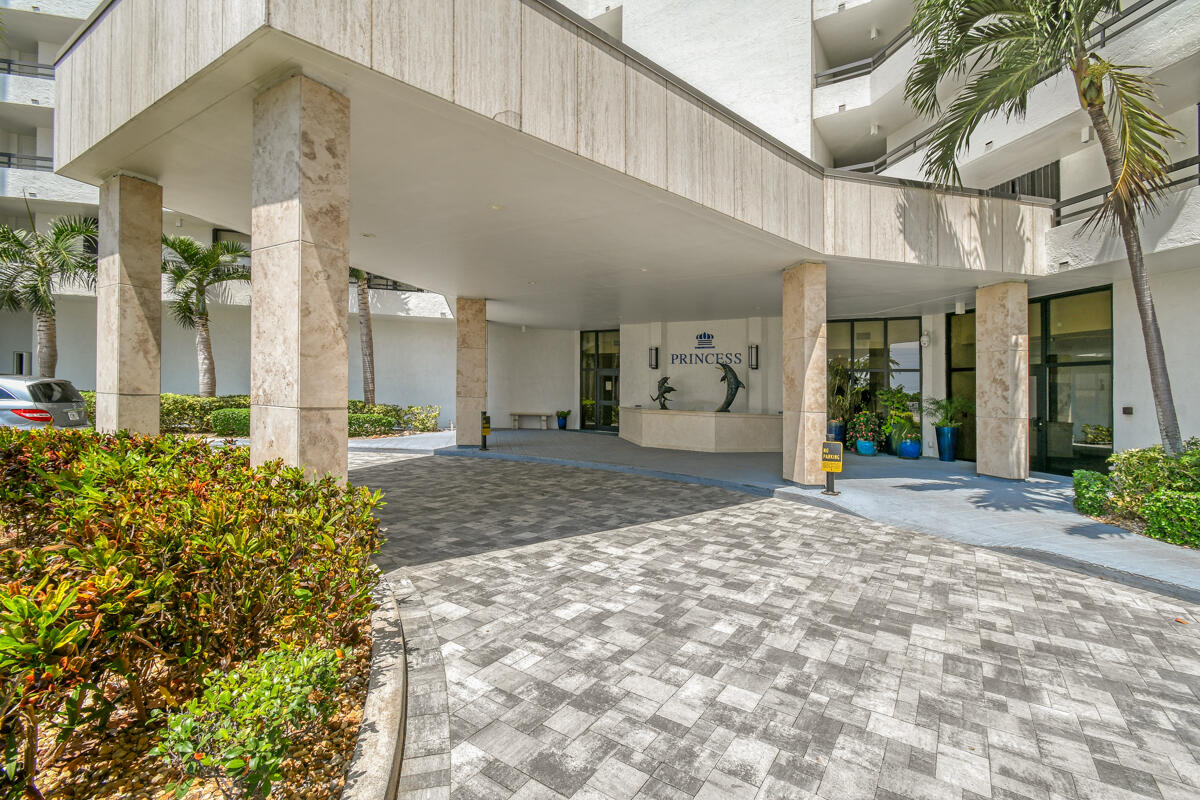 9650 S Ocean Drive 1604