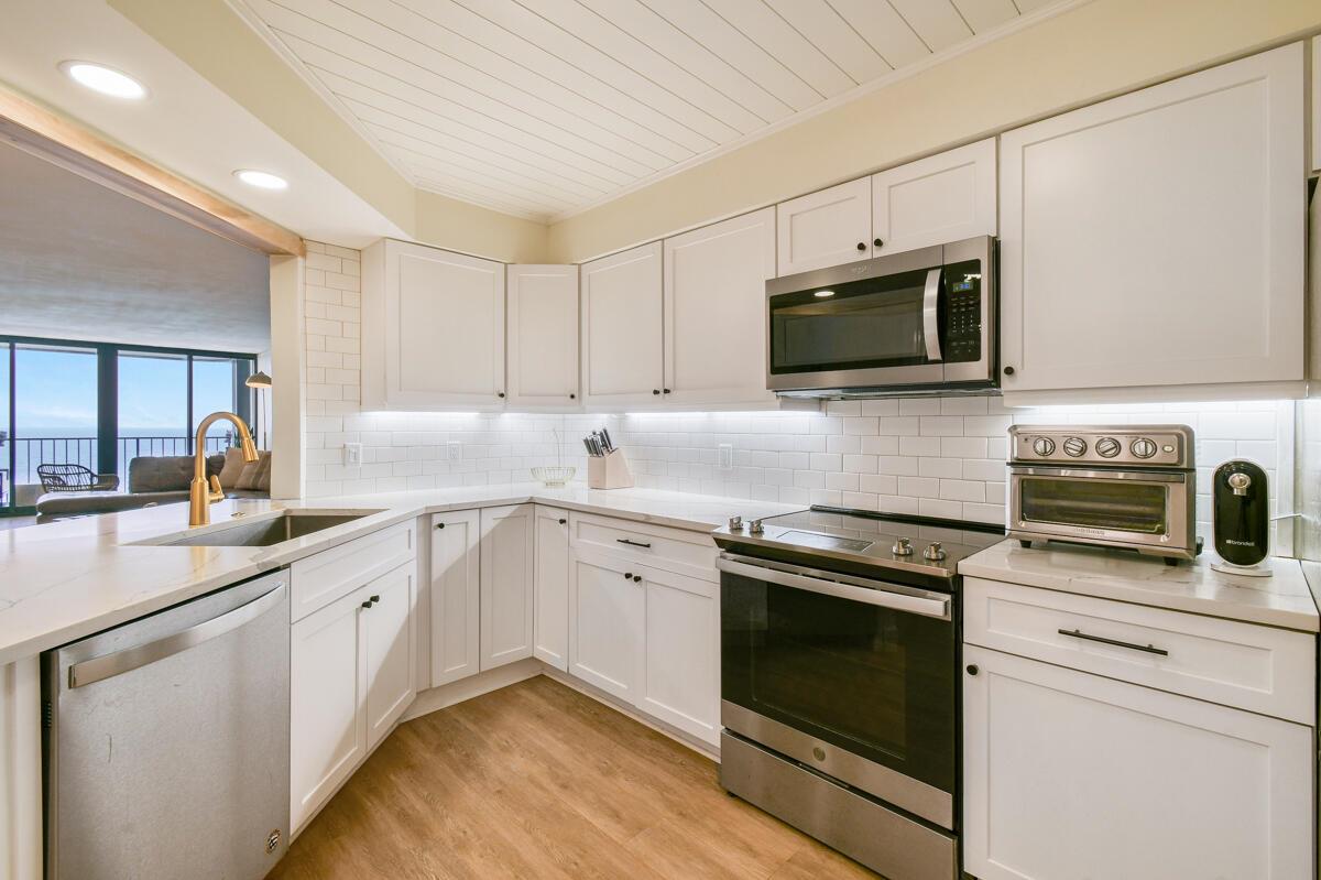 9650 S Ocean Drive 1604