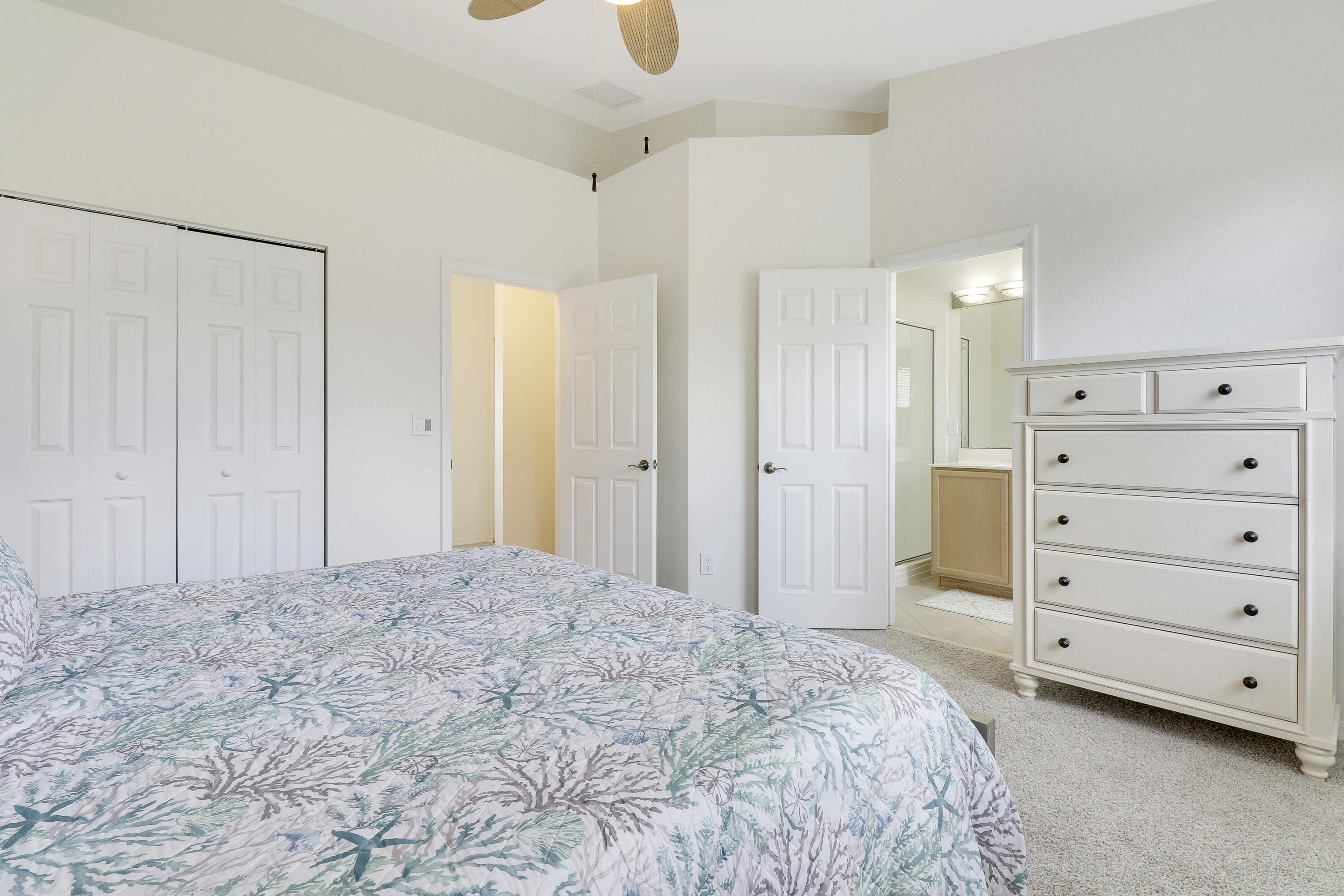 123 E Thatch Palm Circle