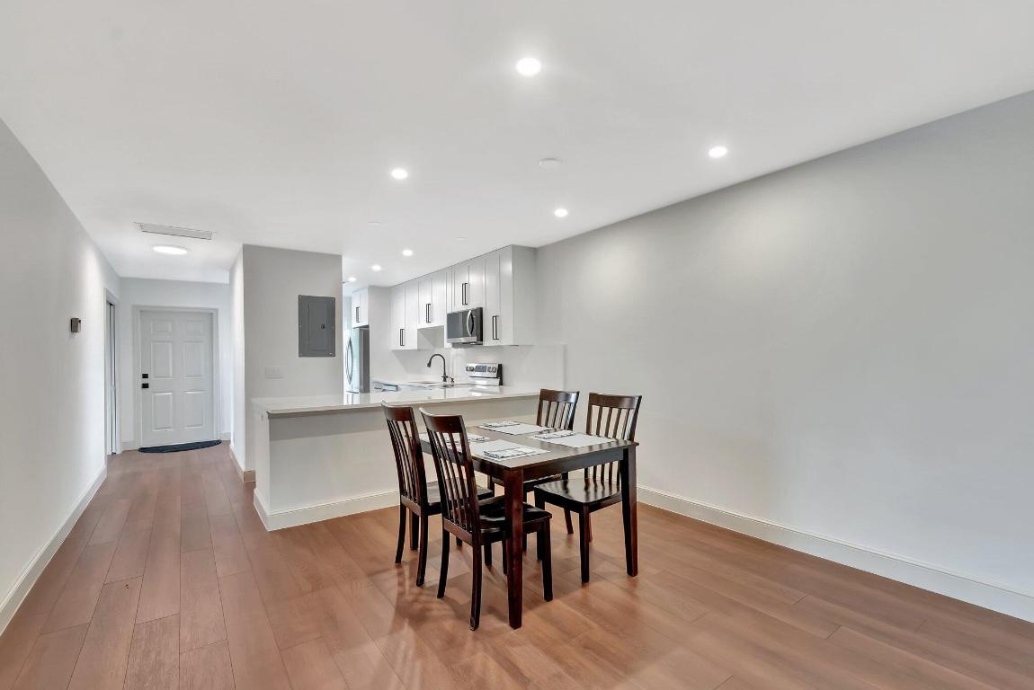 1140 Mahogany Way 204