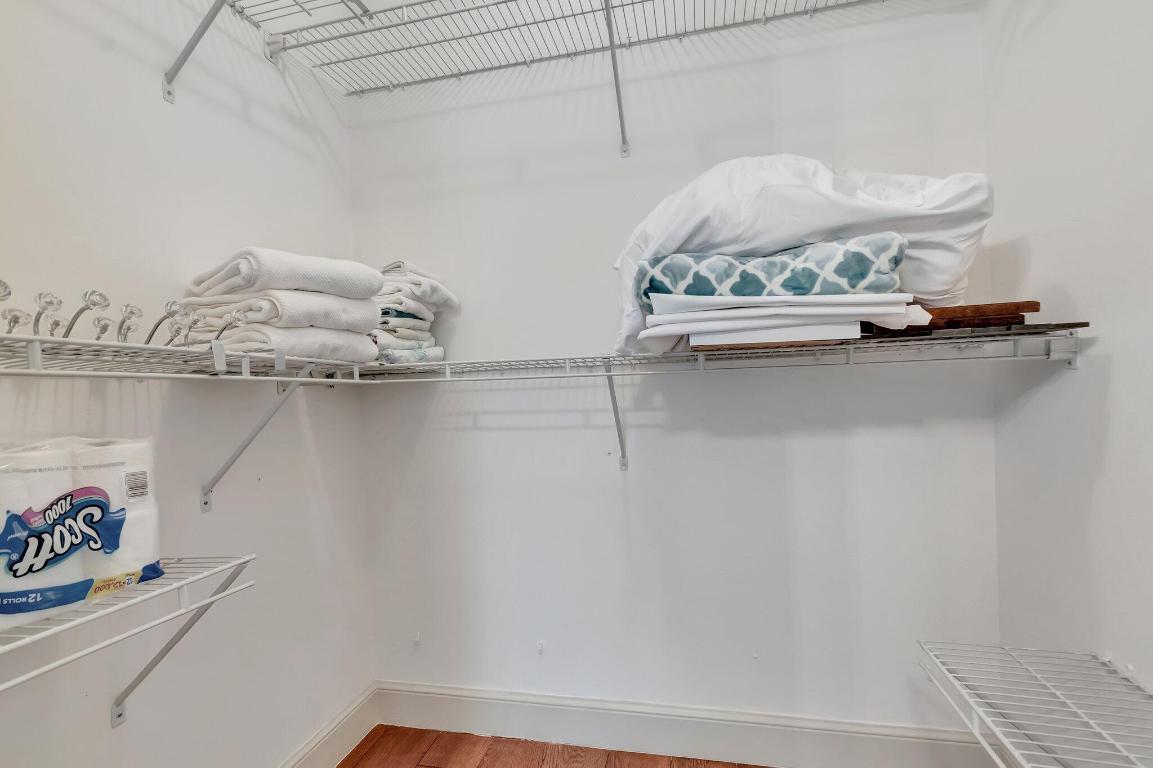 1140 Mahogany Way 204