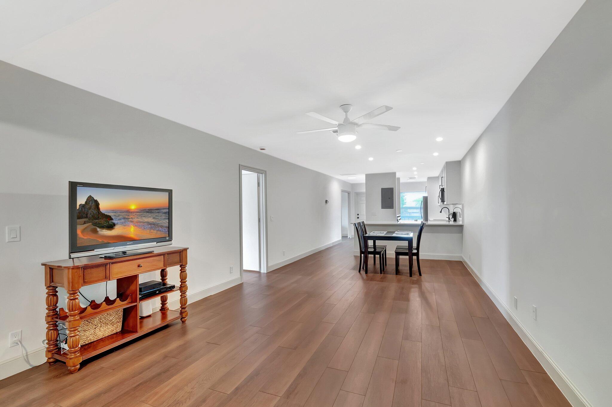 1140 Mahogany Way 204