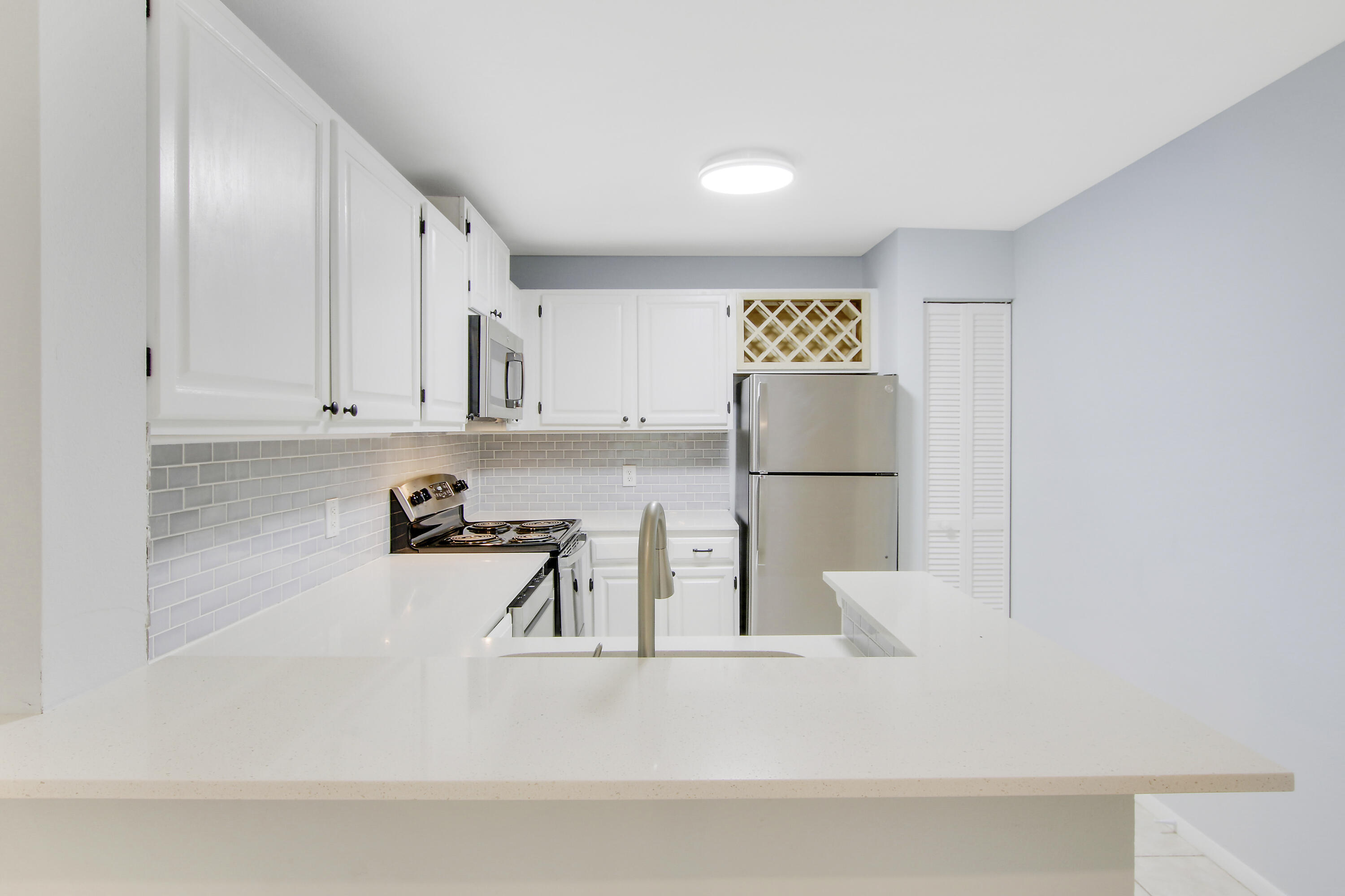 1780 Palm Cove Boulevard 6-303