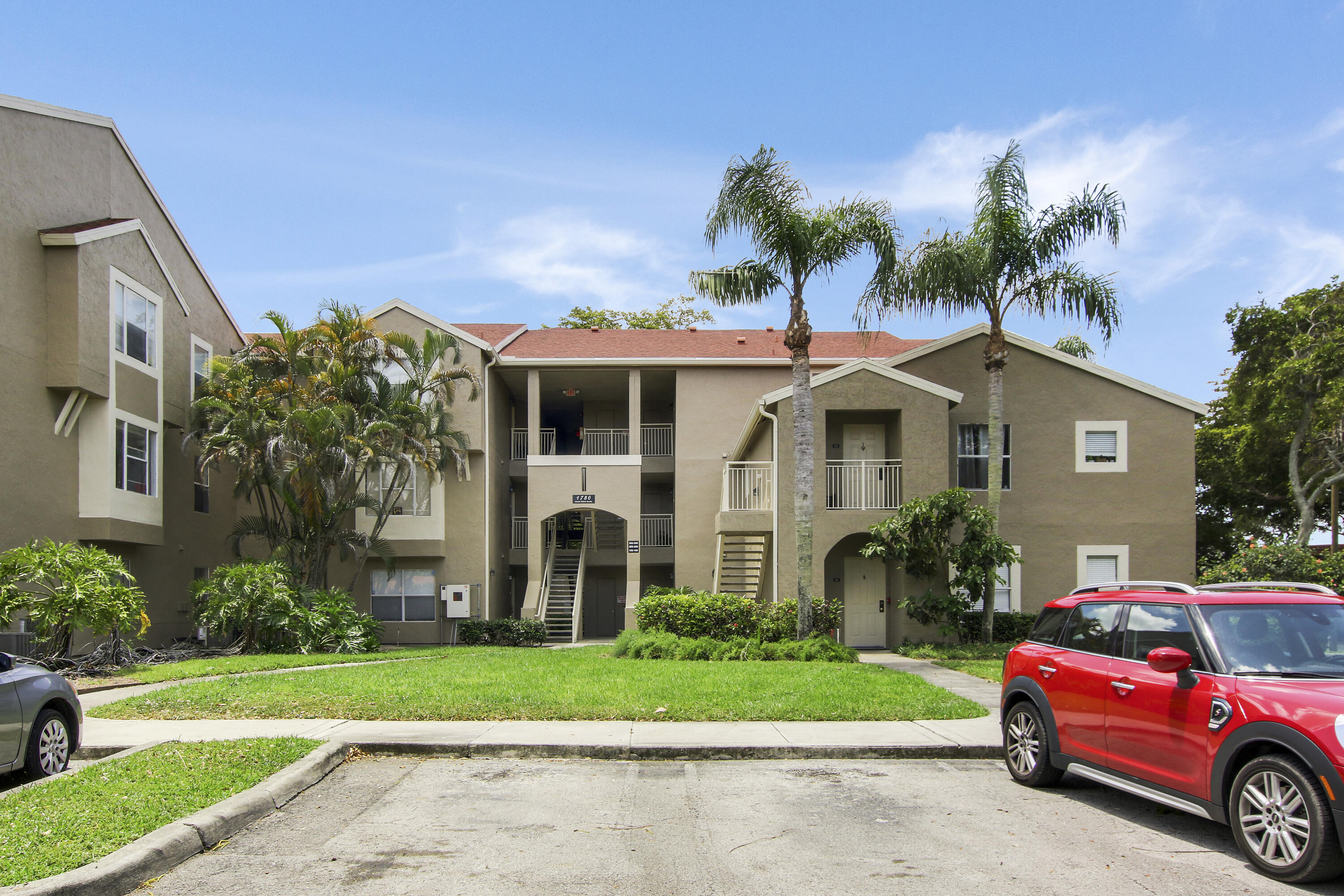 1780 Palm Cove Boulevard 6-303