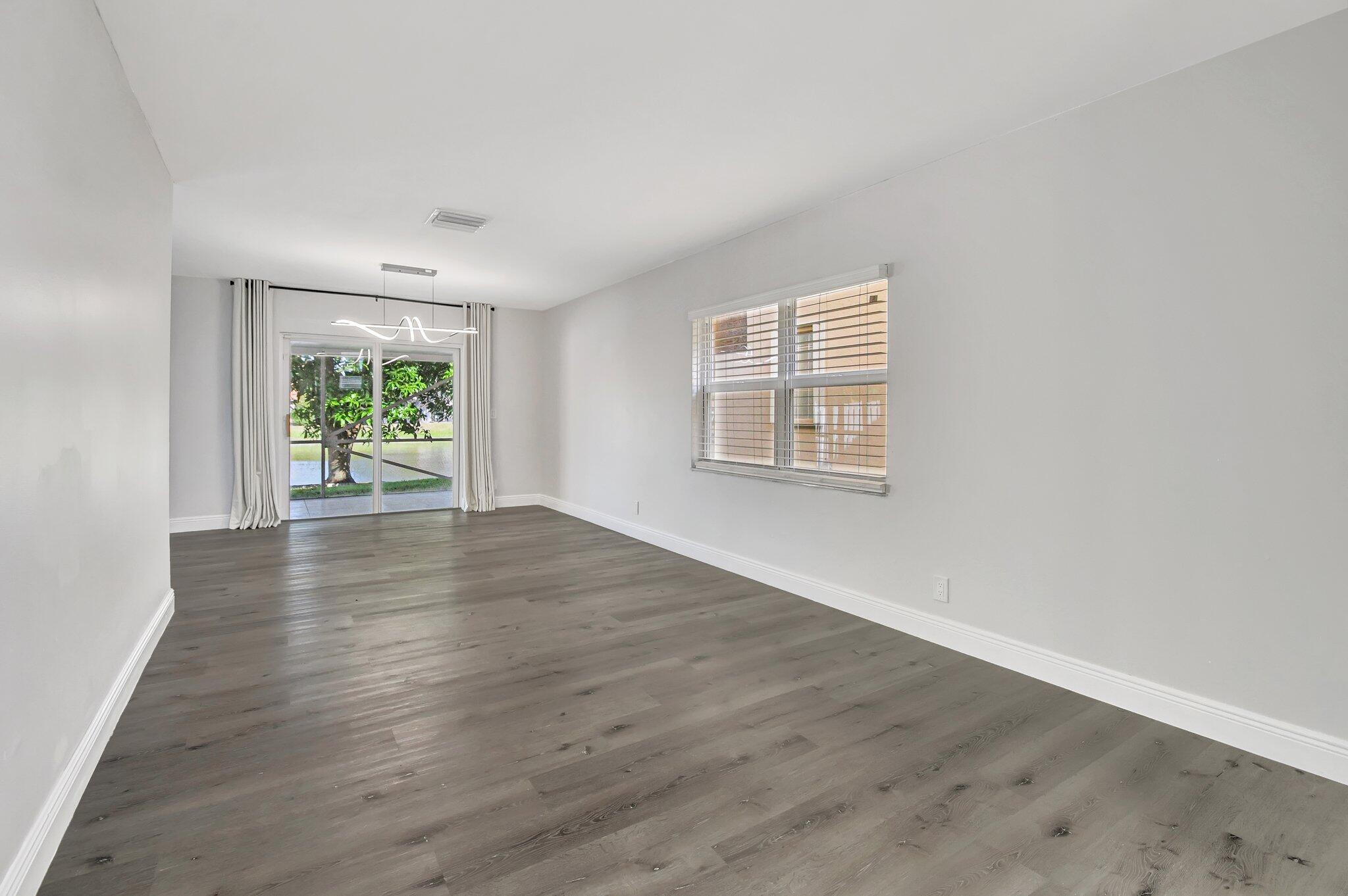 10104 Country Brook Road