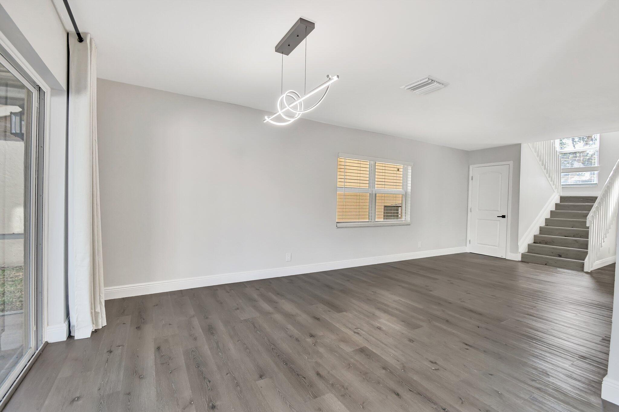 10104 Country Brook Road