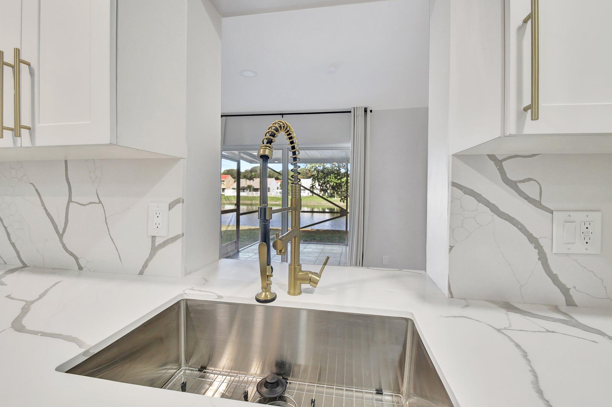 10104 Country Brook Road