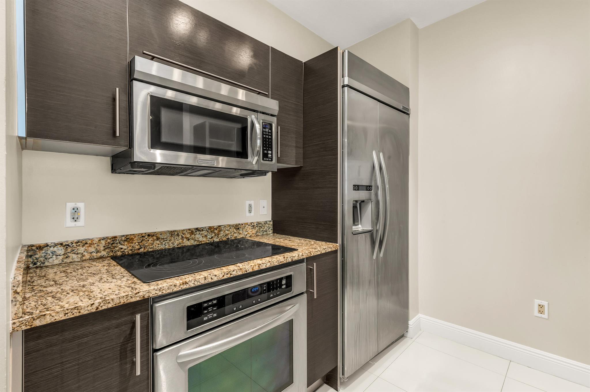 550 Okeechobee Boulevard 716